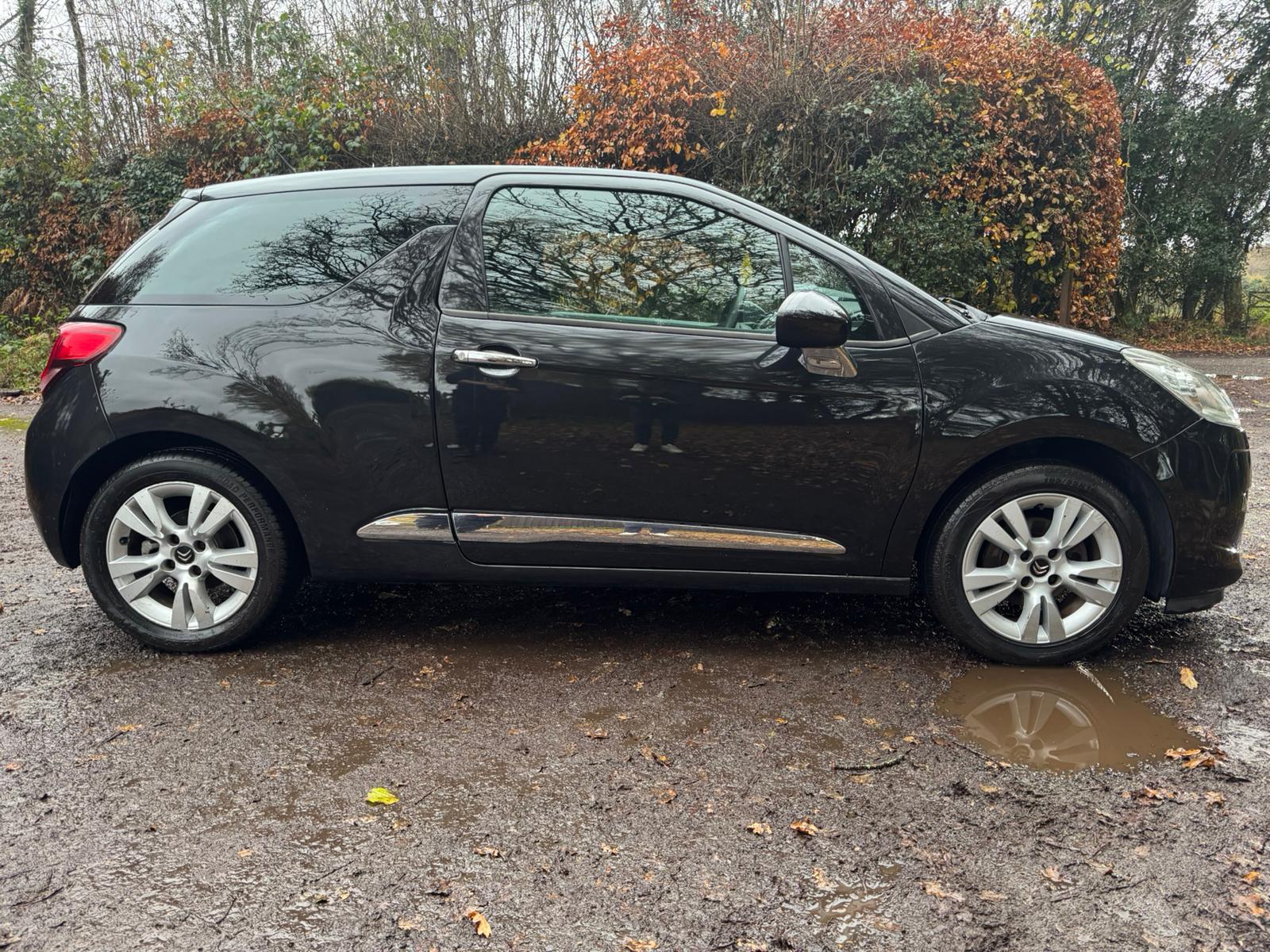 Citroen DS3 1.6 VTi DStyle Hatchback 3dr Petrol Auto Euro 5 (120 ps)
