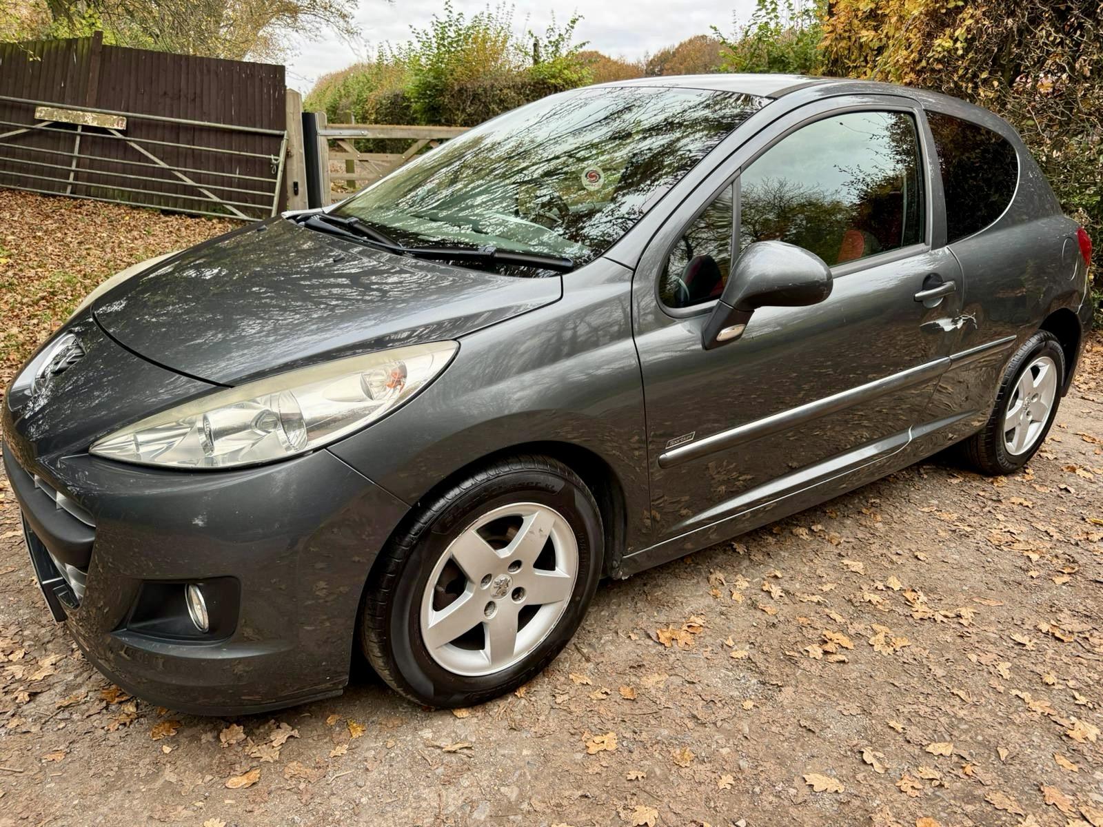 Peugeot 207 1.4 VTi Sportium Hatchback 3dr Petrol Manual Euro 5 (95 ps)