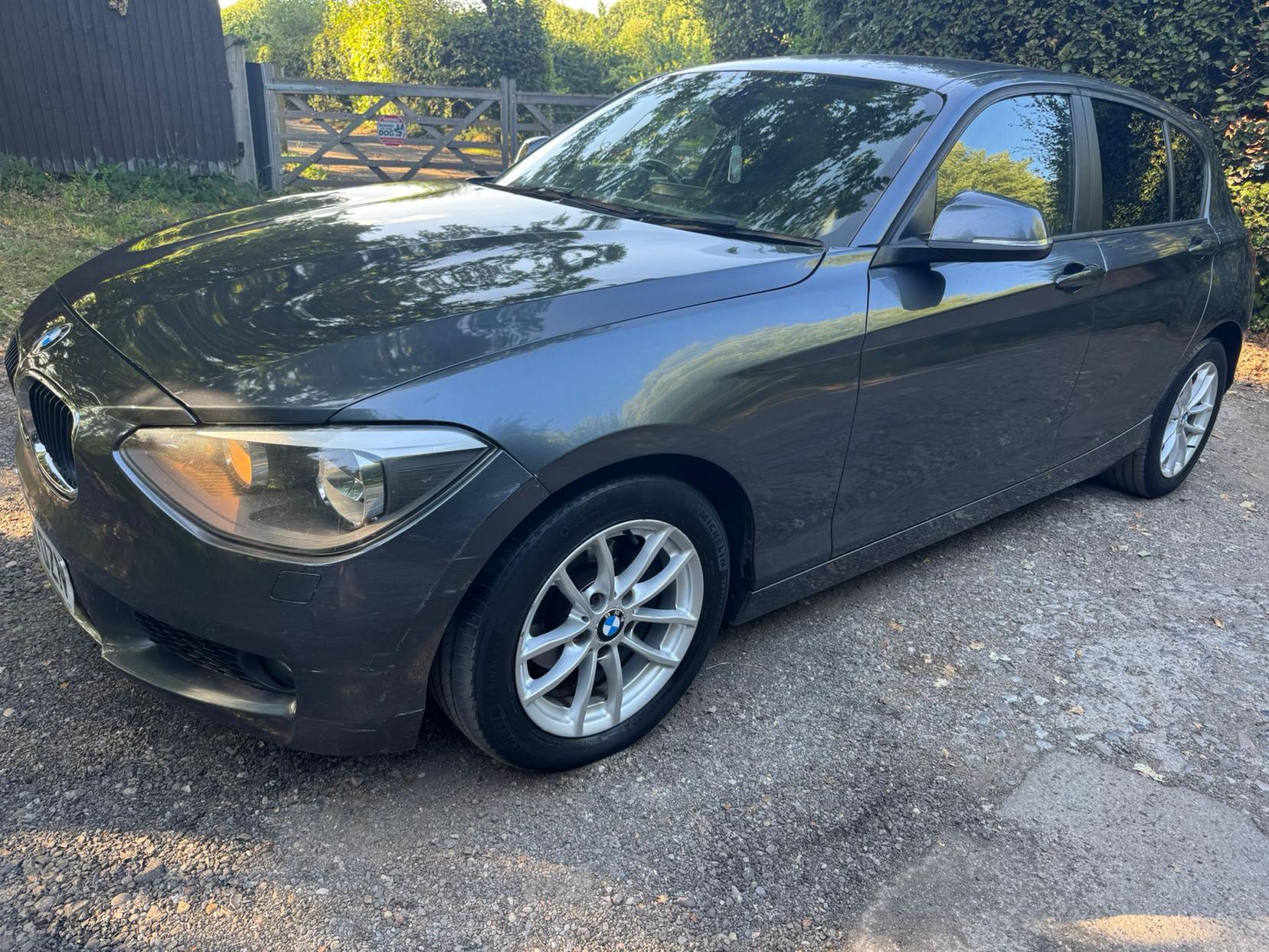 BMW 1 Series 1.6 116d ED EfficientDynamics Business Hatchback 5dr Diesel Manual Euro 5 (s/s) (116 ps)