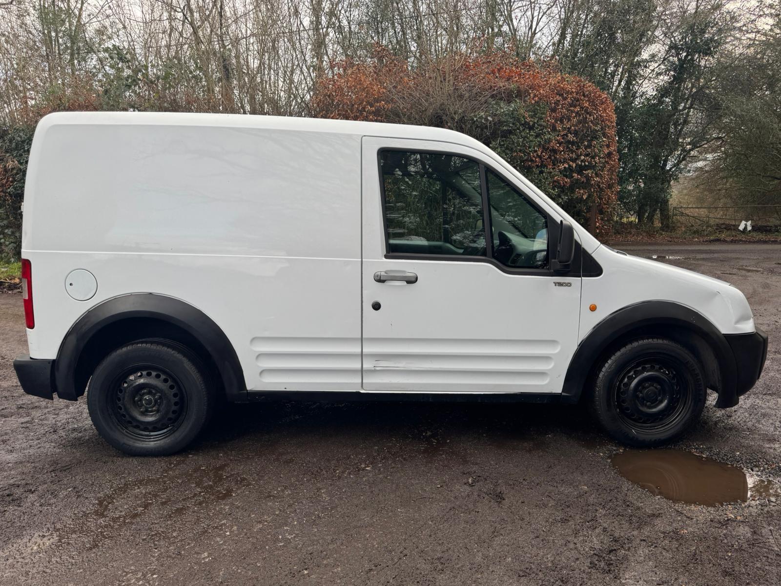 Ford Transit Connect 1.8 TDdi T200 Panel Van 4dr Diesel Manual L1 H1 (74 bhp)