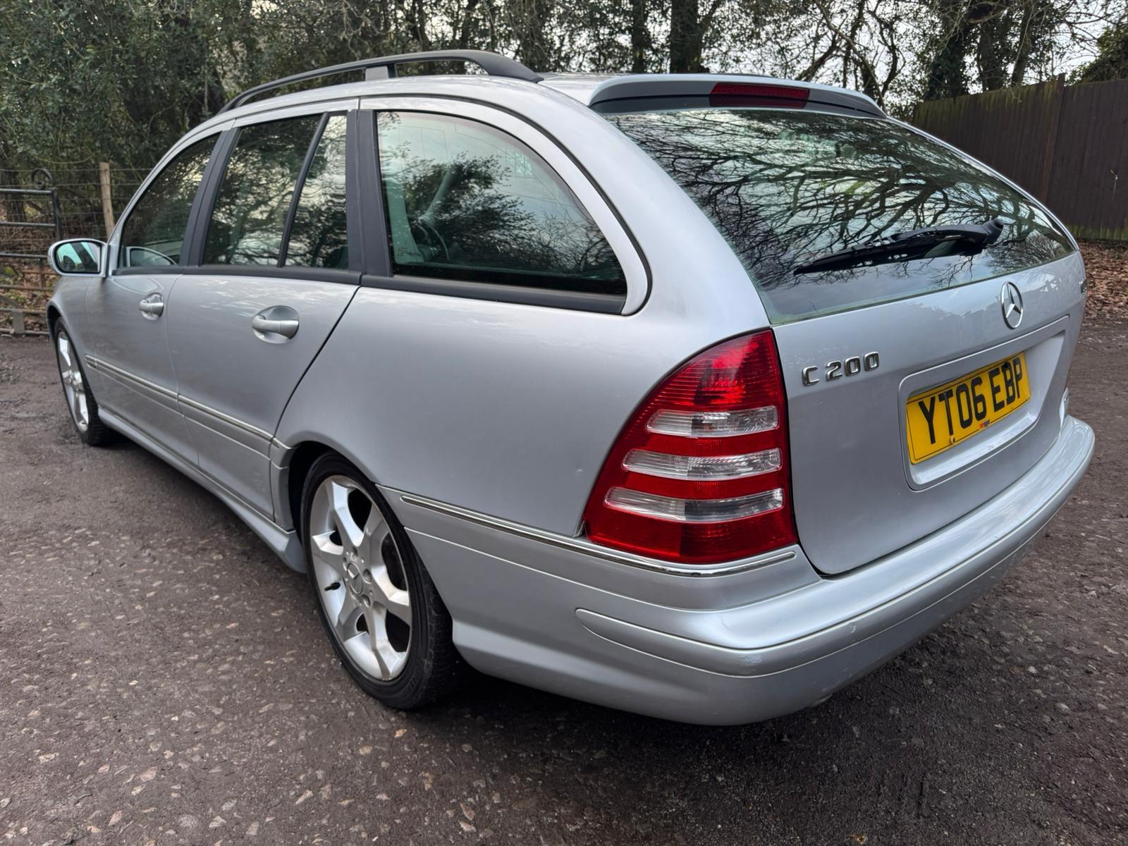 Mercedes-Benz C Class 2.1 C200 CDI Sport Edition Estate 5dr Diesel Automatic (188 g/km, 122 bhp)