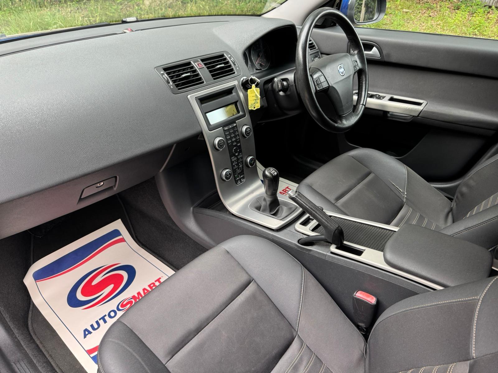 Volvo S40 2.0 SE Saloon 4dr Petrol Manual Euro 4 (145 ps)
