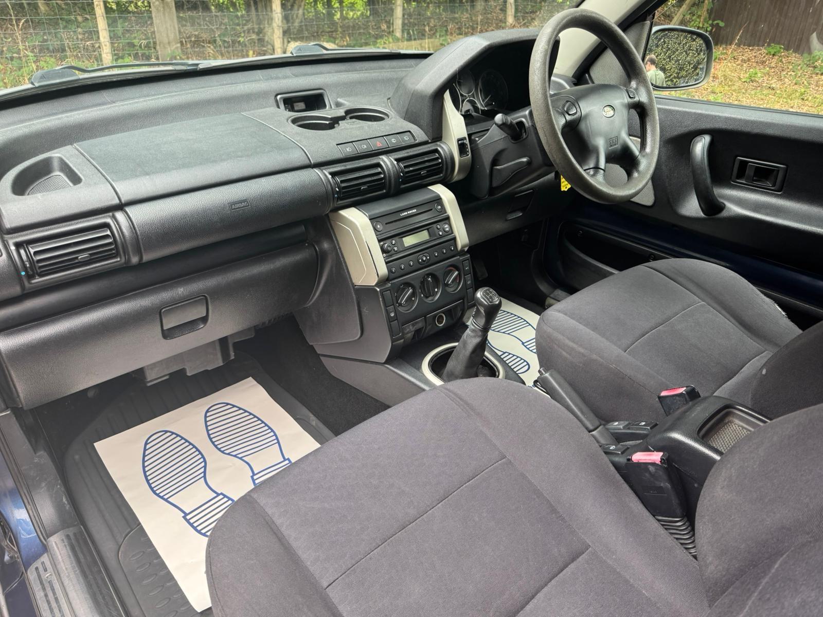 Land Rover Freelander 1.8 XEi Special Edition Soft Top 3dr Petrol Manual (248 g/km, 115 bhp)