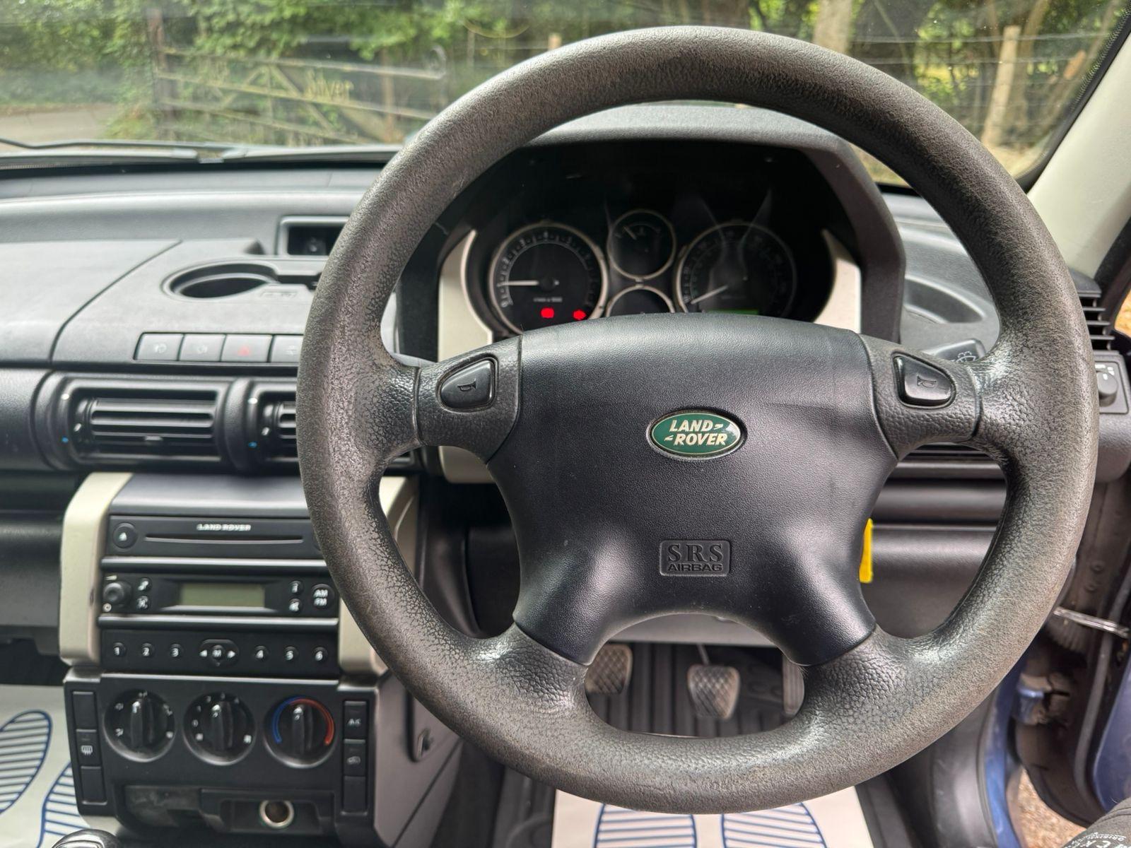 Land Rover Freelander 1.8 XEi Special Edition Soft Top 3dr Petrol Manual (248 g/km, 115 bhp)