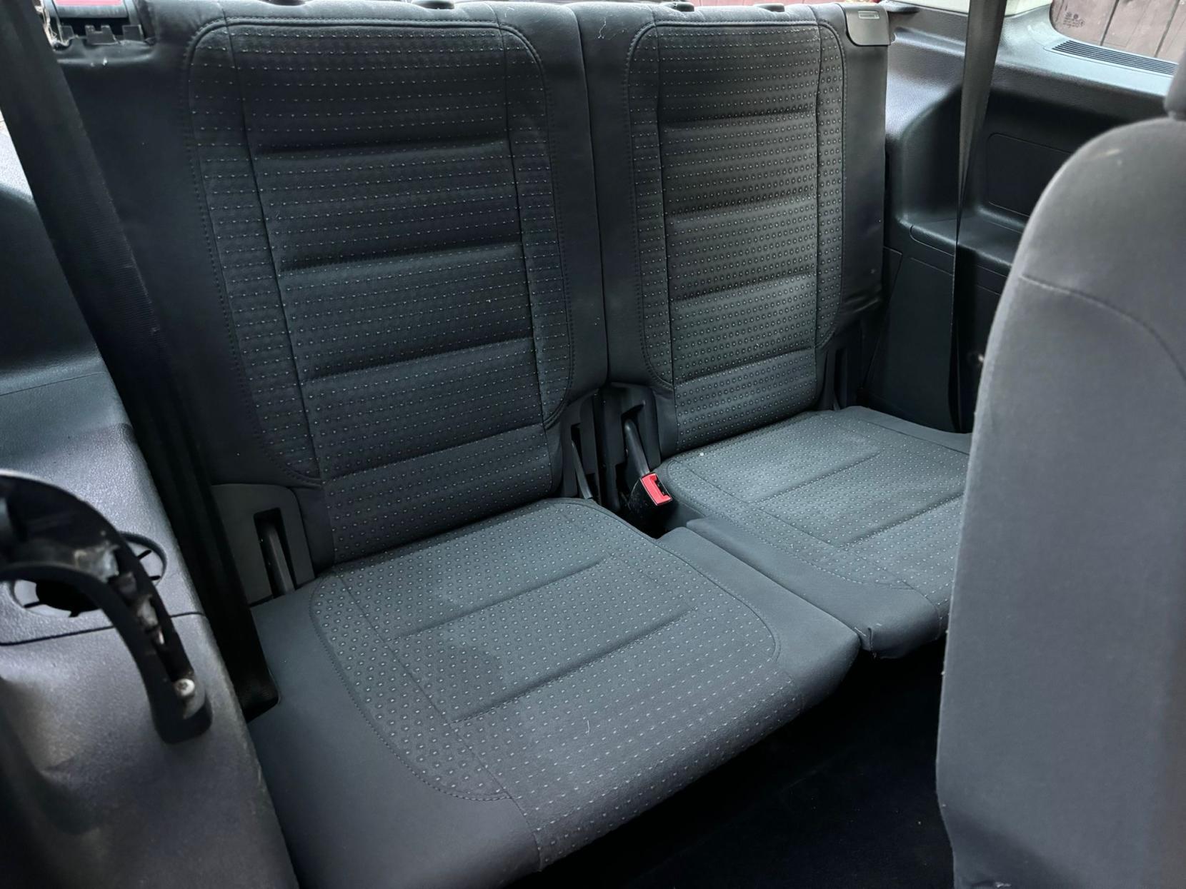 Volkswagen Touran 1.9 TDI SE MPV 5dr Diesel Manual (7 Seats) (160 g/km, 103 bhp)