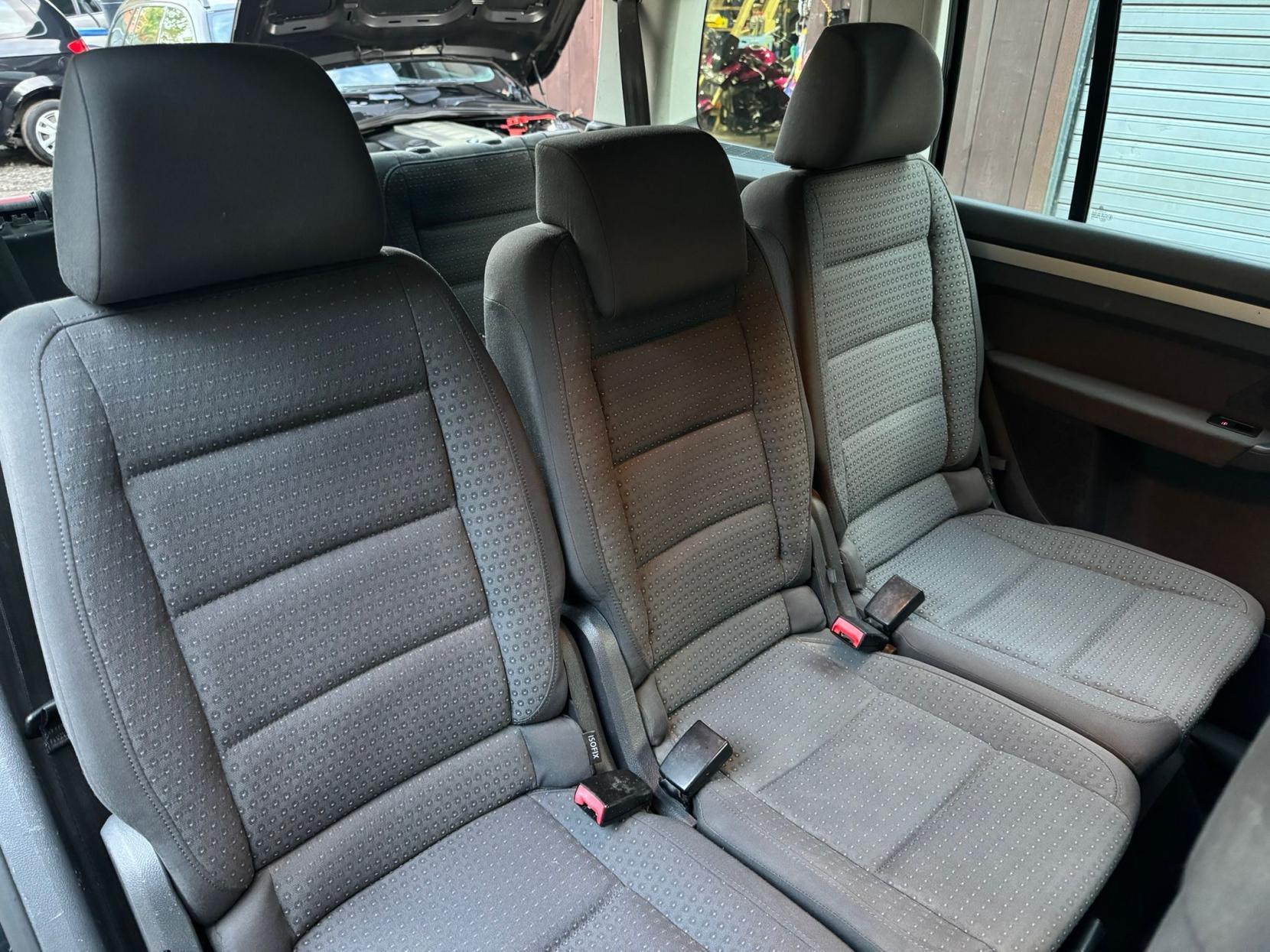 Volkswagen Touran 1.9 TDI SE MPV 5dr Diesel Manual (7 Seats) (160 g/km, 103 bhp)