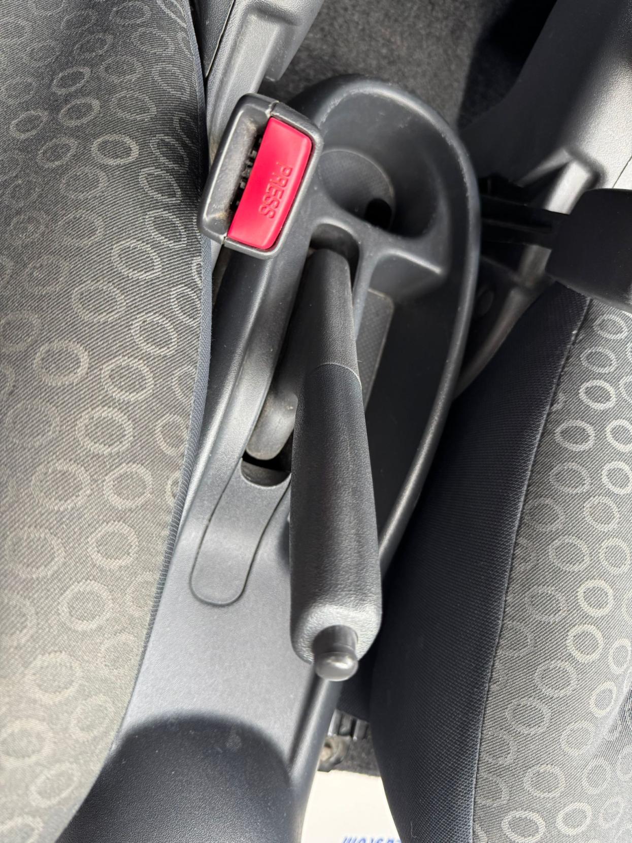 Toyota Yaris 1.4 D-4D T3 Hatchback 3dr Diesel Manual (117 g/km, 74 bhp)