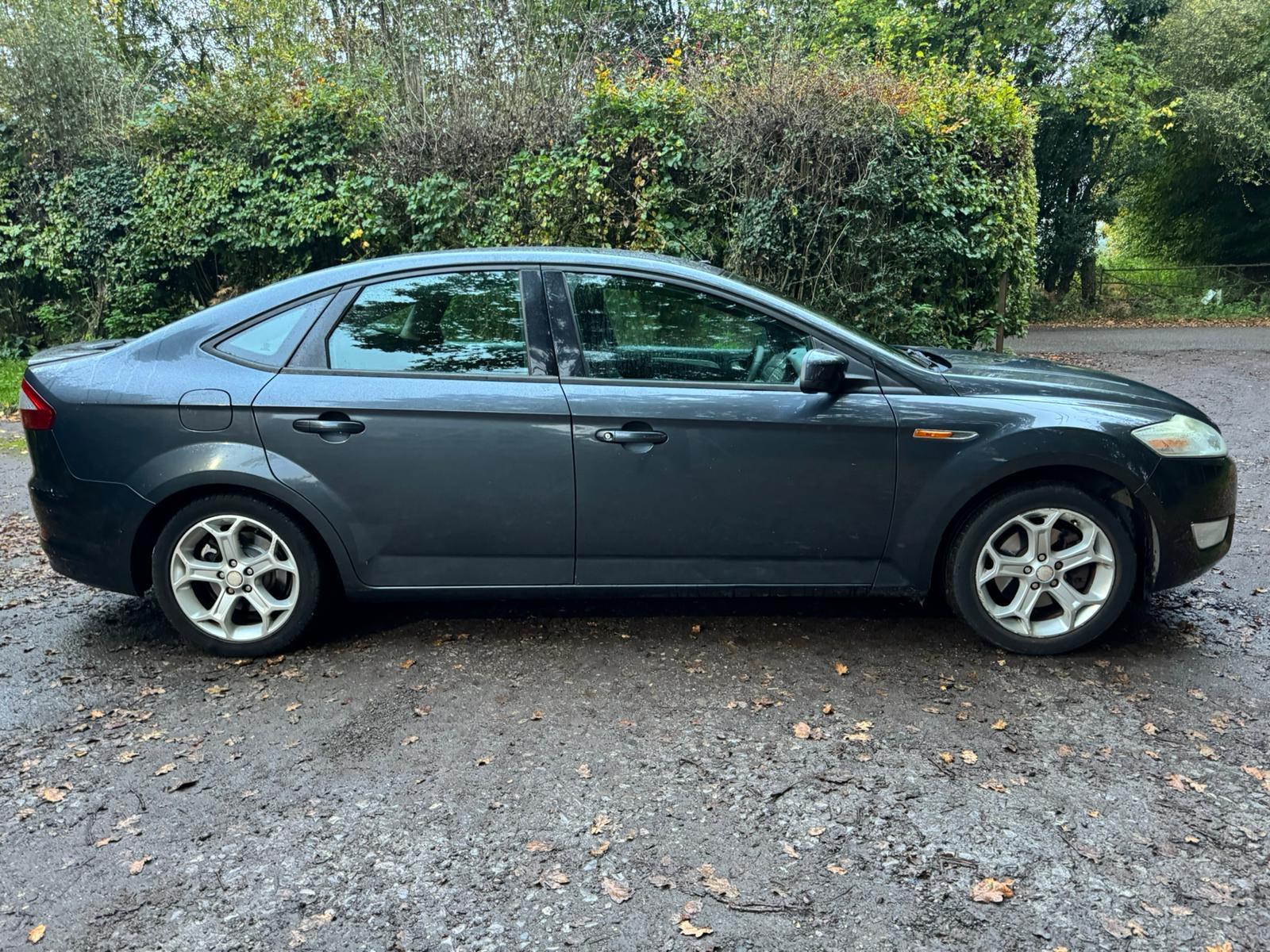 Ford Mondeo 2.0 Zetec Hatchback 5dr Petrol Manual (189 g/km, 143 bhp)