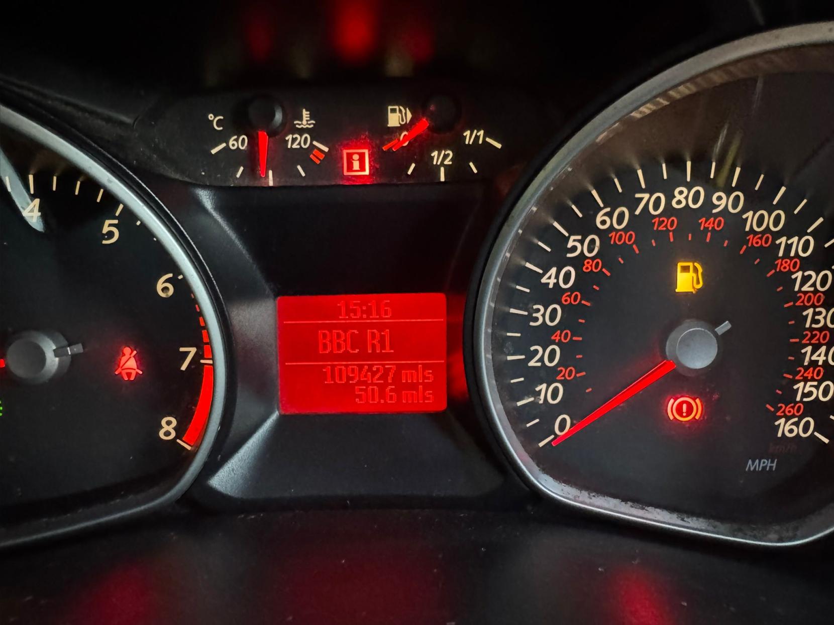 Ford Mondeo 2.0 Zetec Hatchback 5dr Petrol Manual (189 g/km, 143 bhp)