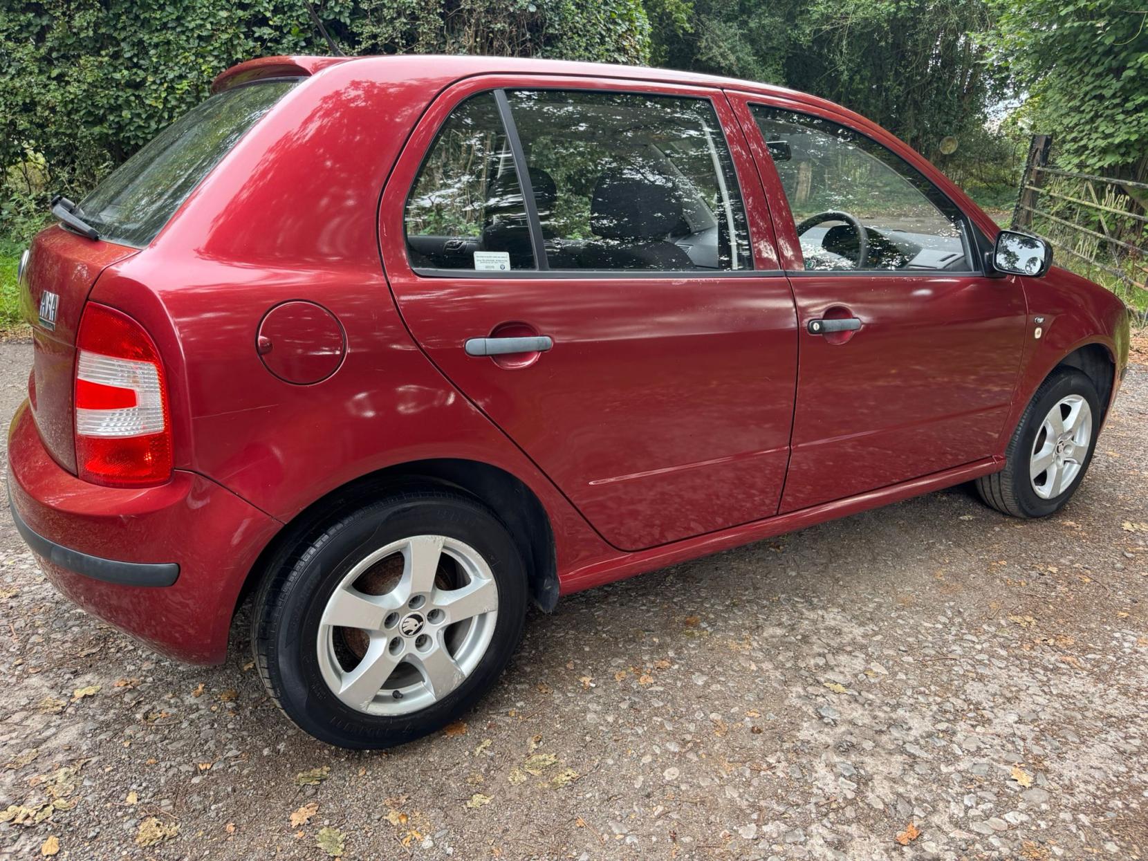 Skoda Fabia 1.2 HTP Classic Hatchback 5dr Petrol Manual (140 g/km, 54 bhp)