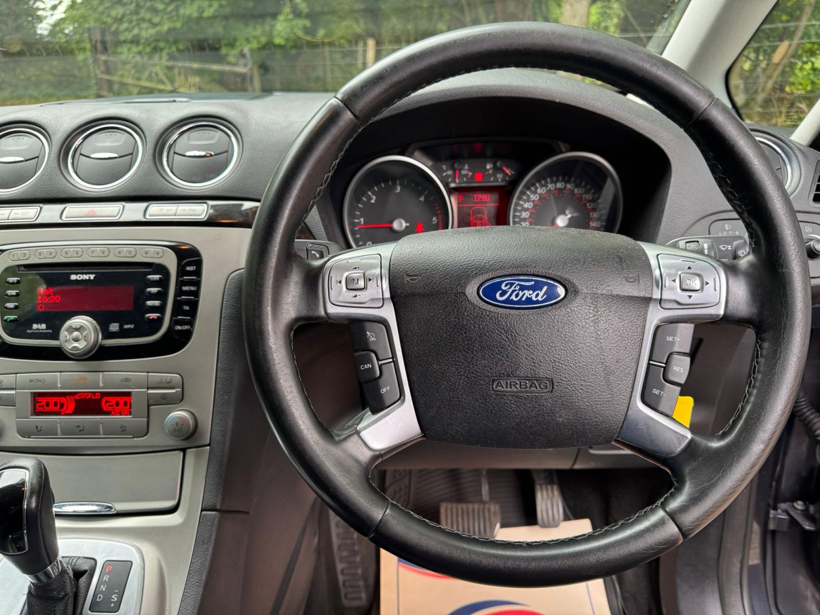 Ford Galaxy 2.0 TDCi Ghia MPV 5dr Diesel Automatic (196 g/km, 138 bhp)