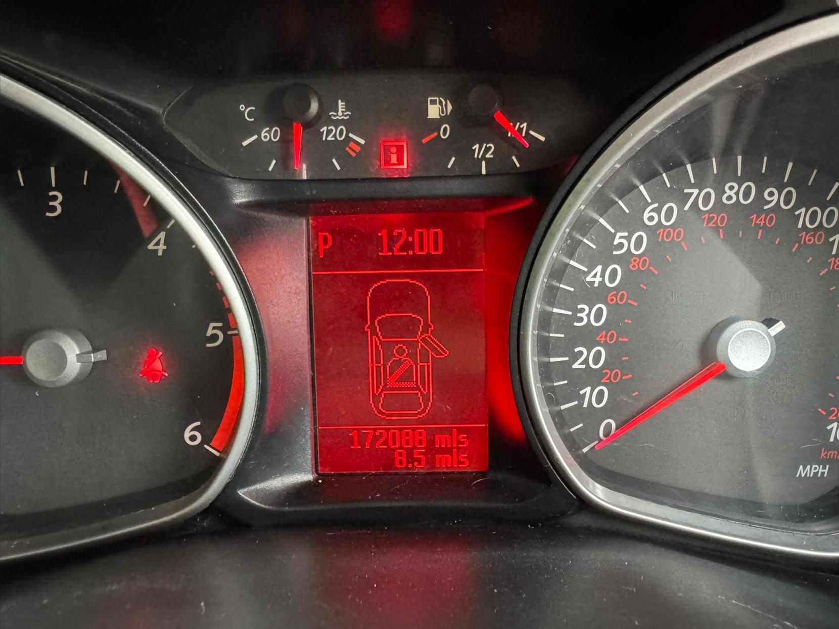 Ford Galaxy 2.0 TDCi Ghia MPV 5dr Diesel Automatic (196 g/km, 138 bhp)