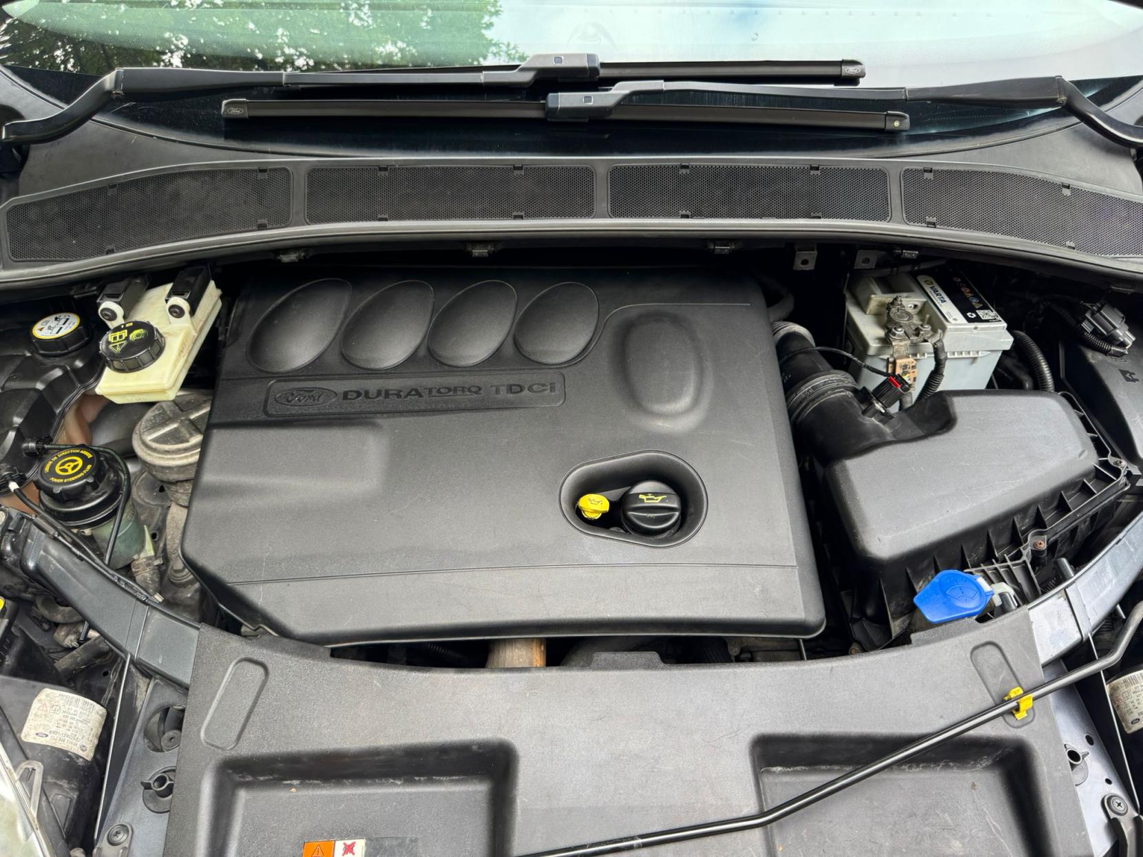 Ford Galaxy 2.0 TDCi Ghia MPV 5dr Diesel Automatic (196 g/km, 138 bhp)