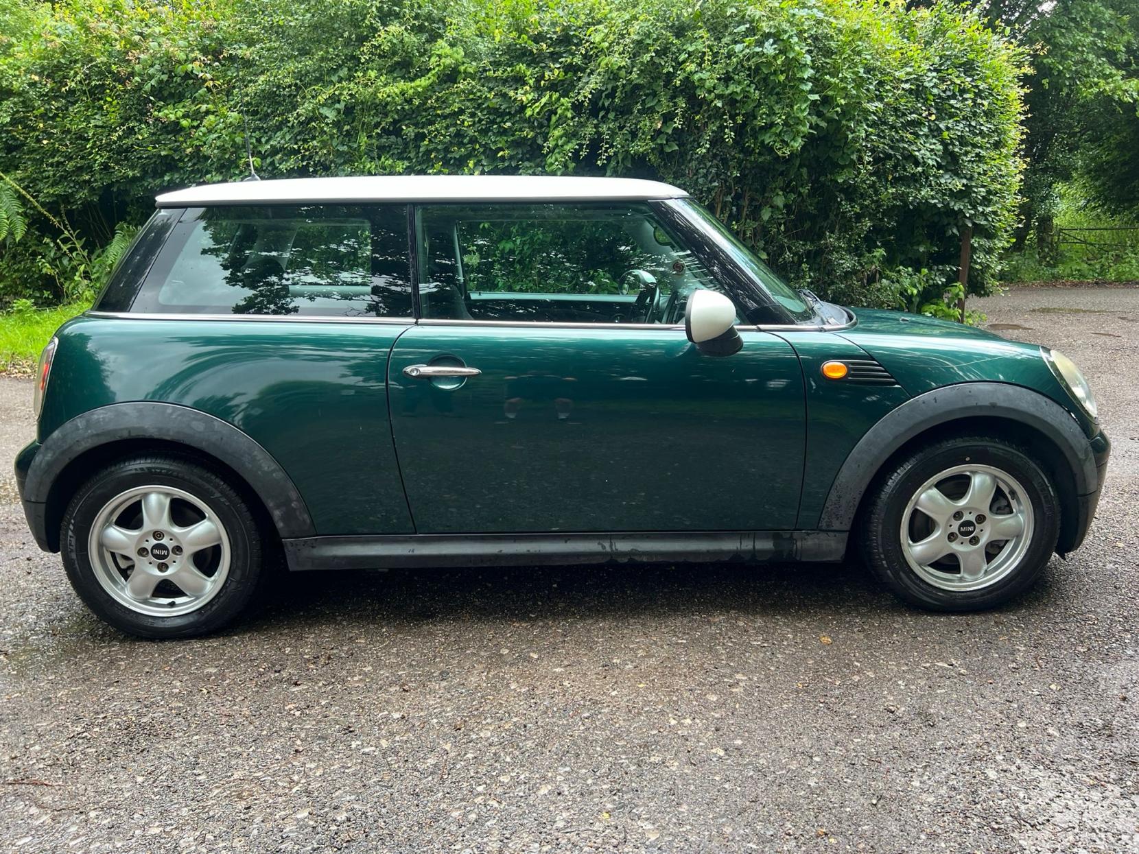 MINI Hatch 1.6 Cooper Hatchback 3dr Petrol Manual Euro 4 (120 ps)