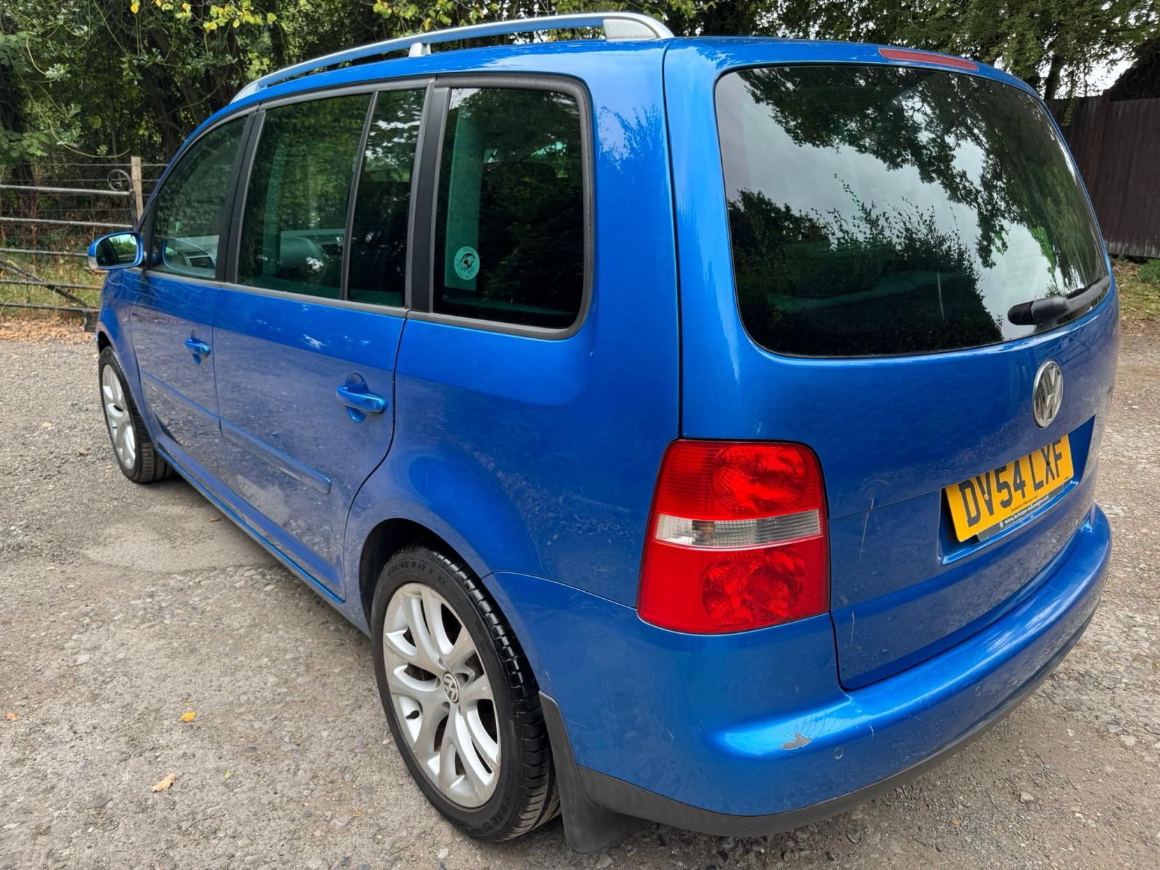 Volkswagen Touran 2.0 TDI PD Sport MPV 5dr Diesel Manual (7 Seats) (165 g/km, 134 bhp)