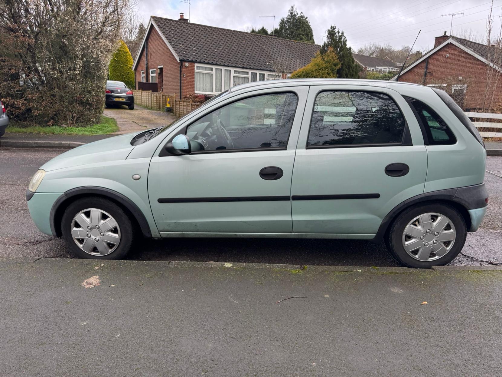 Vauxhall Corsa 1.4i 16v Comfort Hatchback 5dr Petrol Automatic (192 g/km, 89 bhp)