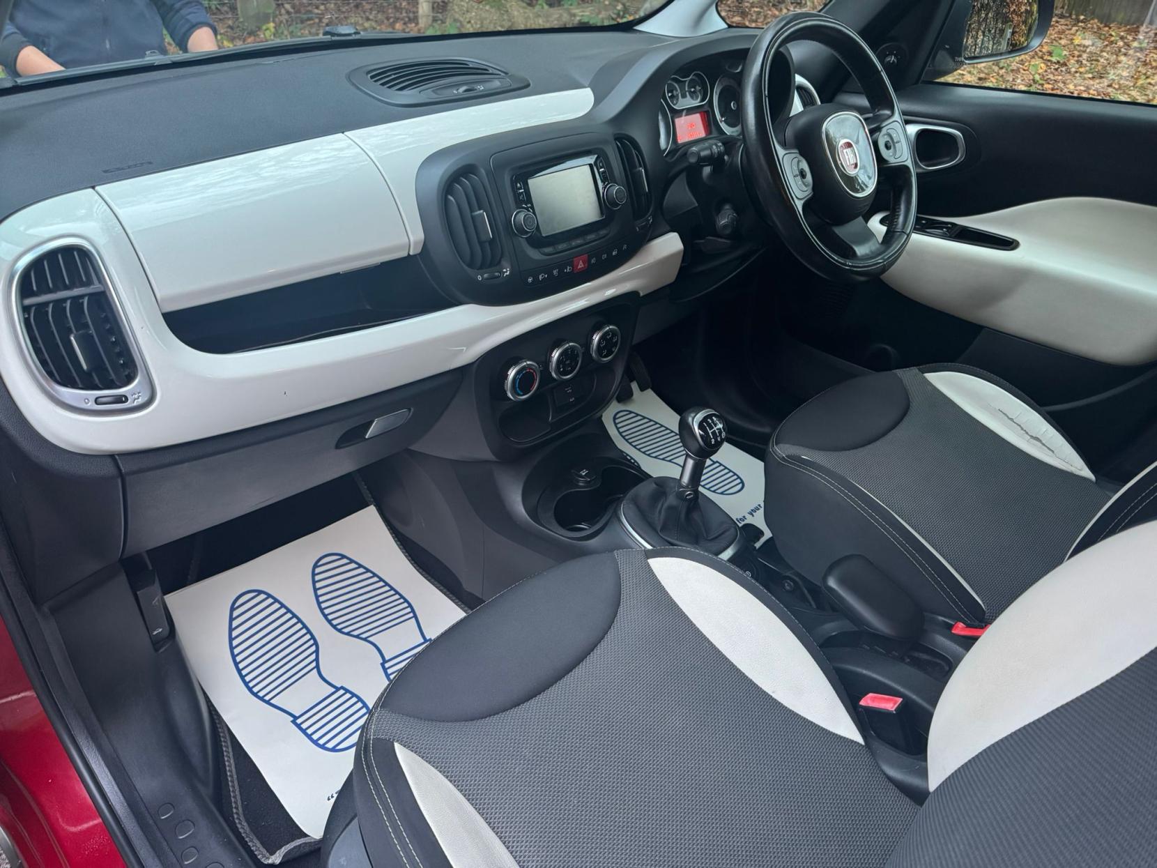 Fiat 500L 1.3 MultiJet Trekking MPV 5dr Diesel Manual Euro 5 (s/s) (85 bhp)