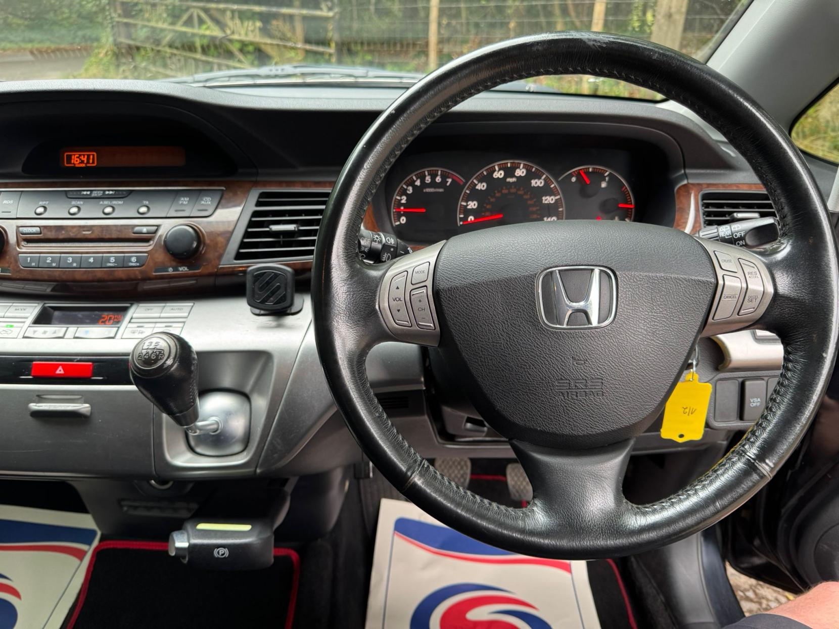 Honda FR-V 2.0 i-VTEC Sport MPV 5dr Petrol Manual (199 g/km, 148 bhp)