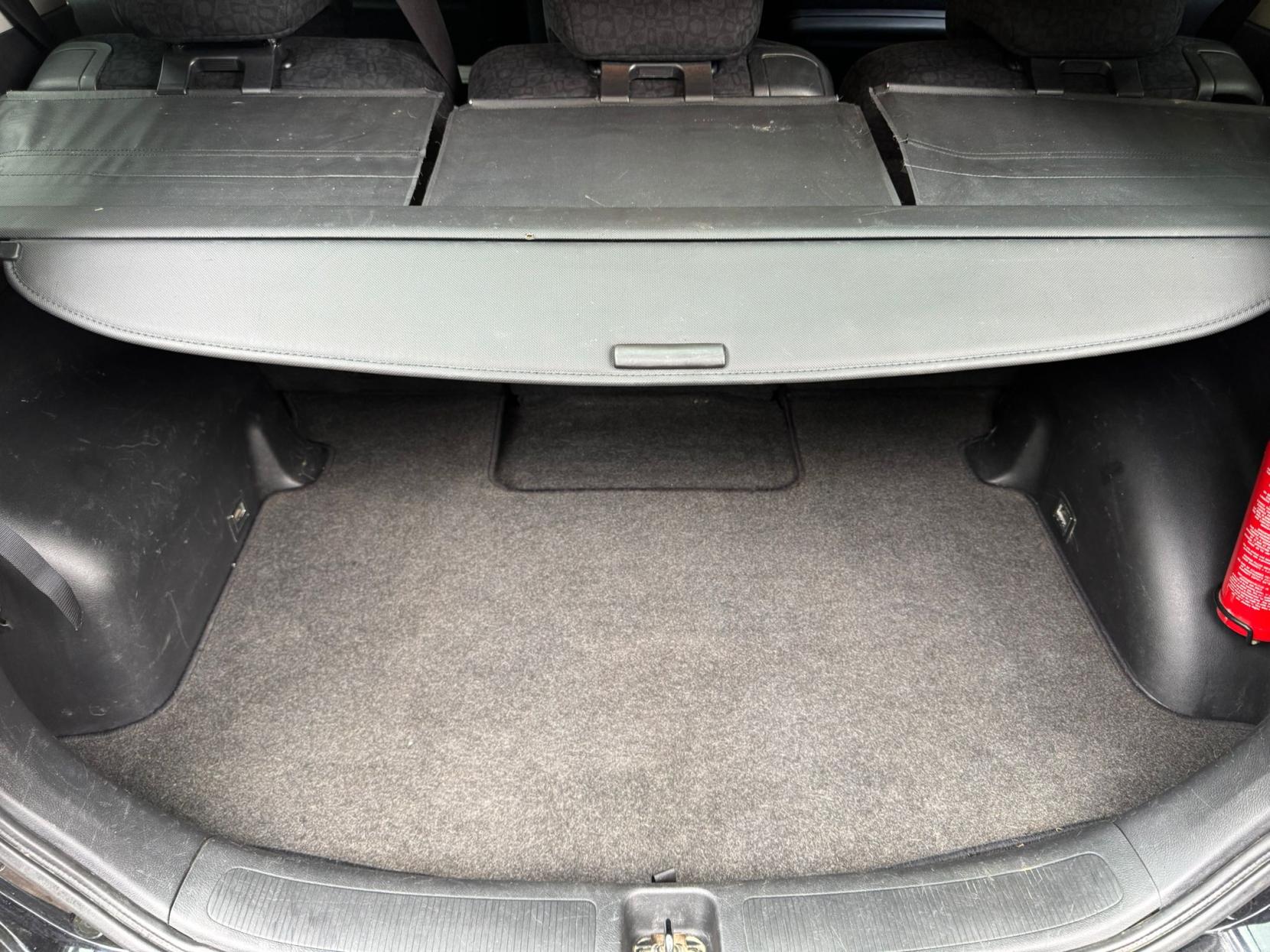 Honda FR-V 2.0 i-VTEC Sport MPV 5dr Petrol Manual (199 g/km, 148 bhp)