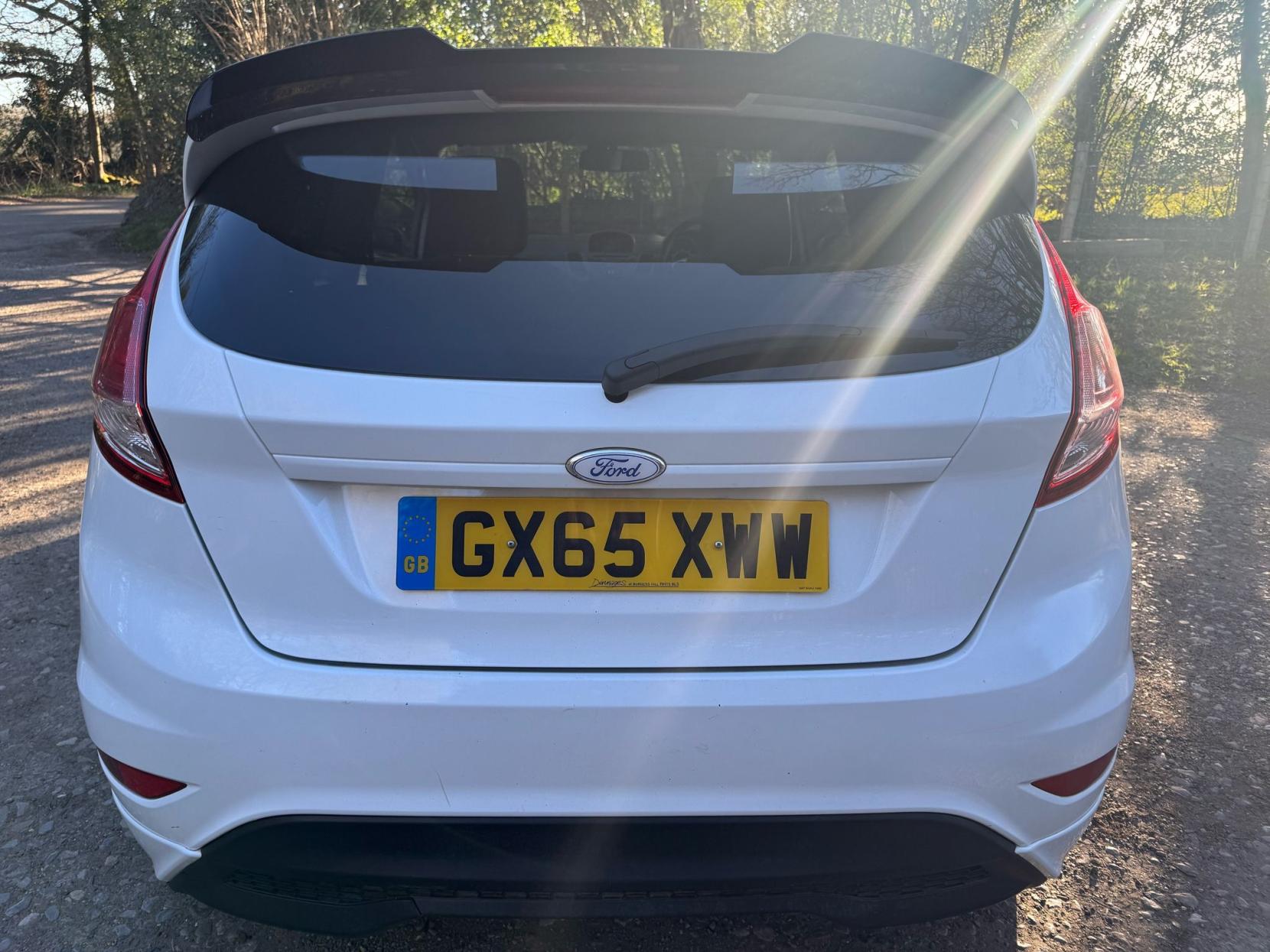 Ford Fiesta 1.0T EcoBoost Zetec S Hatchback 3dr Petrol Manual Euro 6 (s/s) (125 ps)