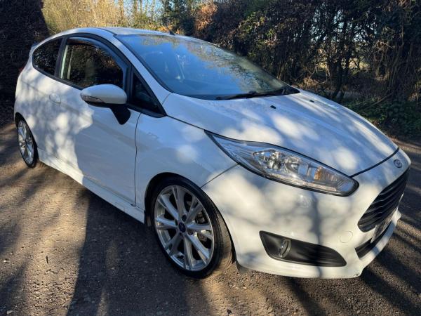 Ford Fiesta 1.0T EcoBoost Zetec S Hatchback 3dr Petrol Manual Euro 6 (s/s) (125 ps)