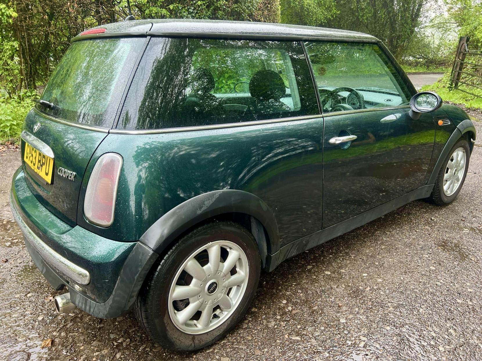 MINI Hatch 1.6 Cooper Hatchback 3dr Petrol Manual Euro 3 (115 ps)