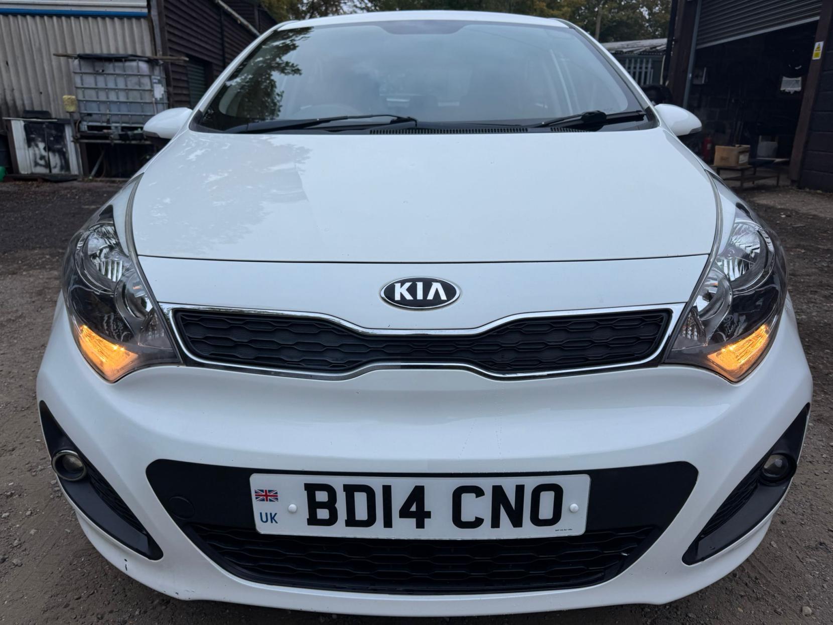 Kia Rio 1.1 CRDi EcoDynamics 2 Hatchback 5dr Diesel Manual Euro 5 (s/s) (74 bhp)