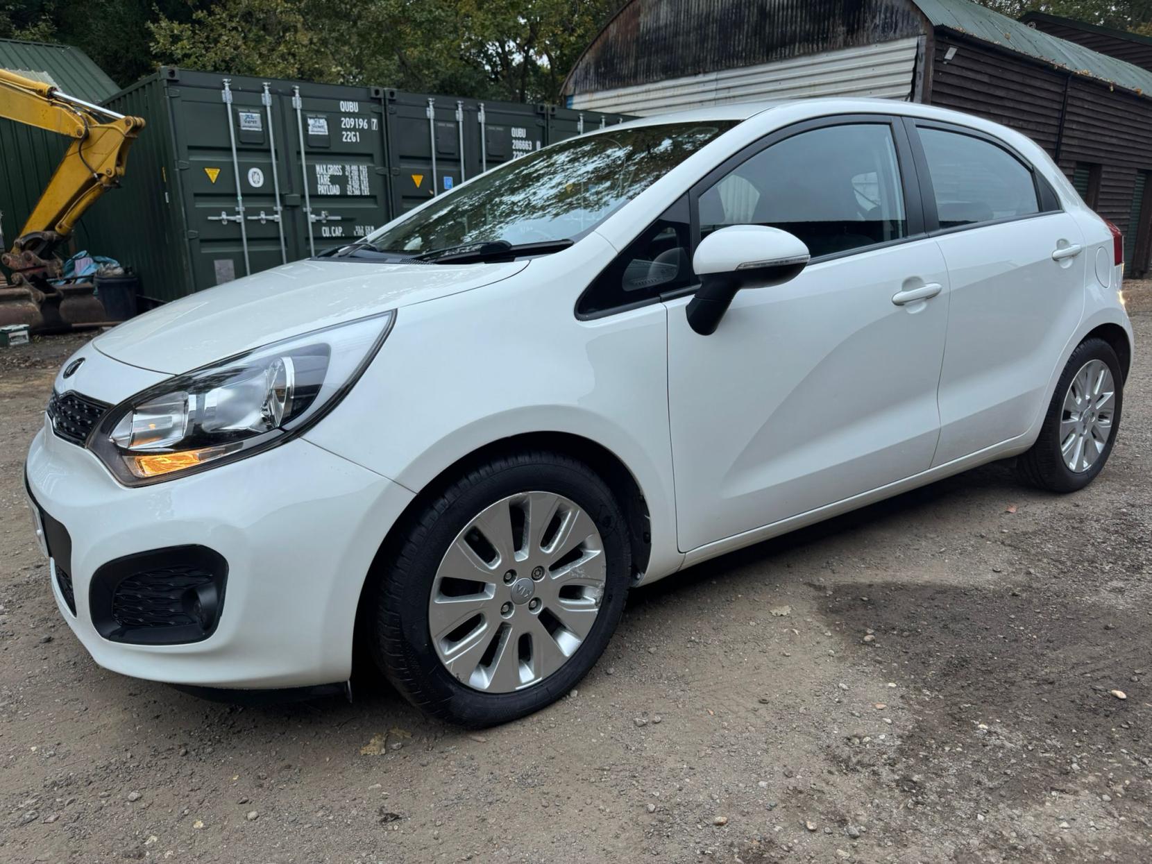 Kia Rio 1.1 CRDi EcoDynamics 2 Hatchback 5dr Diesel Manual Euro 5 (s/s) (74 bhp)