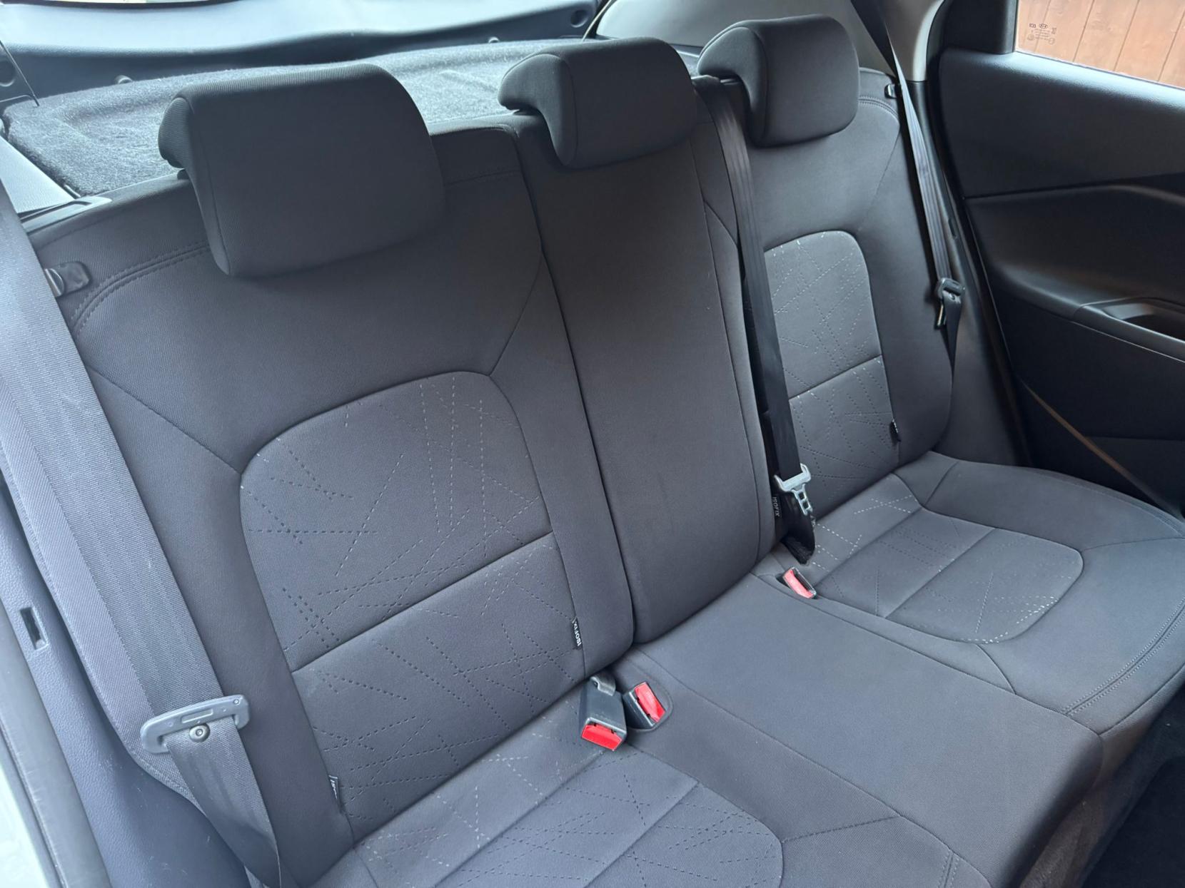 Kia Rio 1.1 CRDi EcoDynamics 2 Hatchback 5dr Diesel Manual Euro 5 (s/s) (74 bhp)