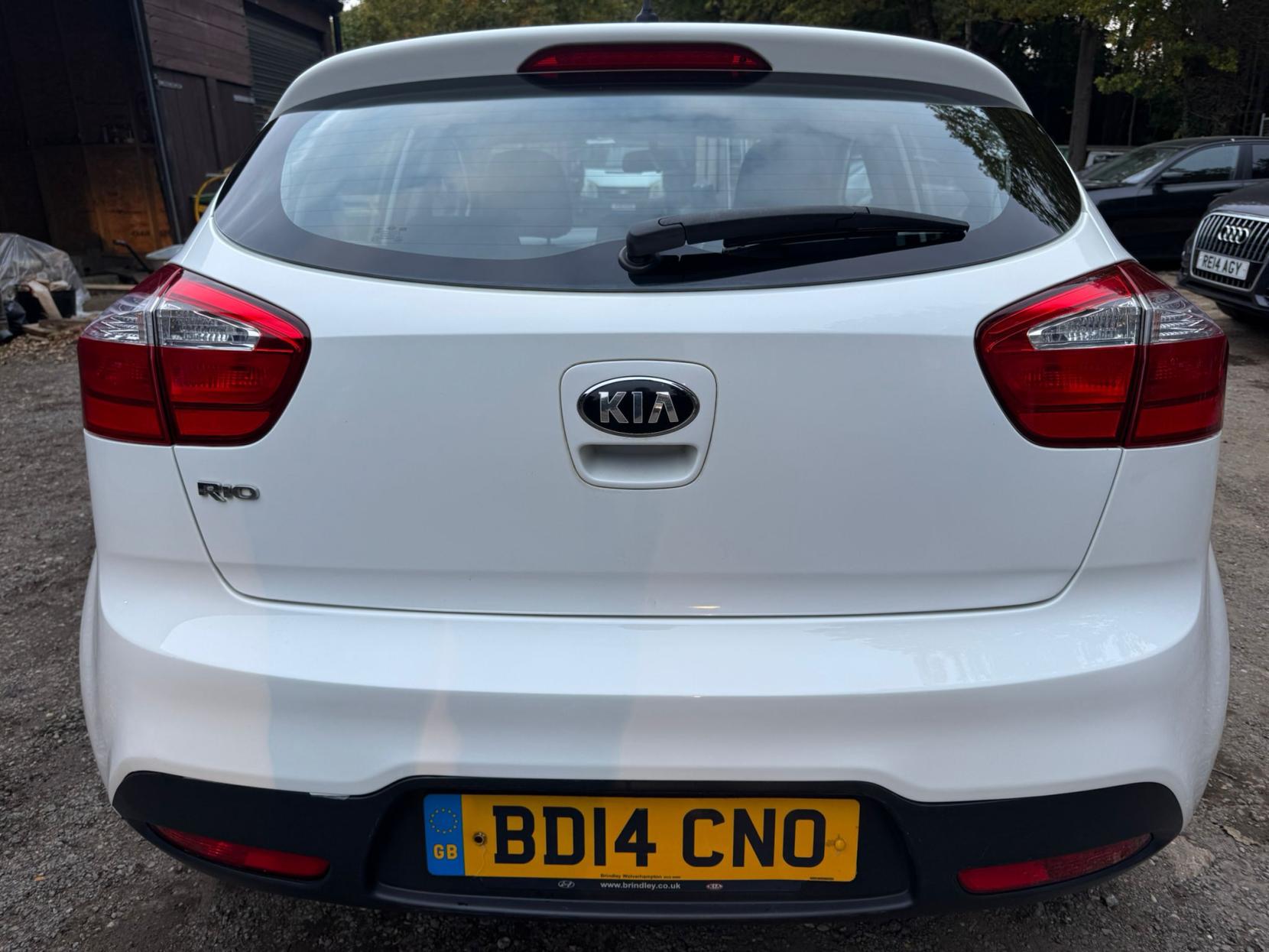 Kia Rio 1.1 CRDi EcoDynamics 2 Hatchback 5dr Diesel Manual Euro 5 (s/s) (74 bhp)