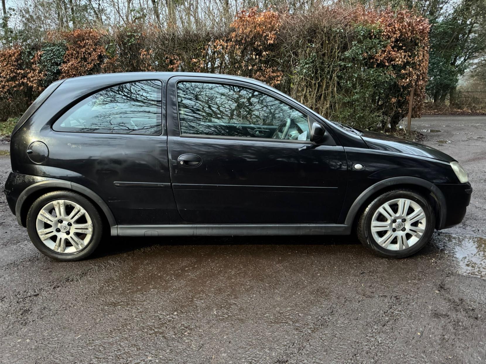 Vauxhall Corsa 1.4i 16v Active Hatchback 3dr Petrol Automatic (178 g/km, 89 bhp)