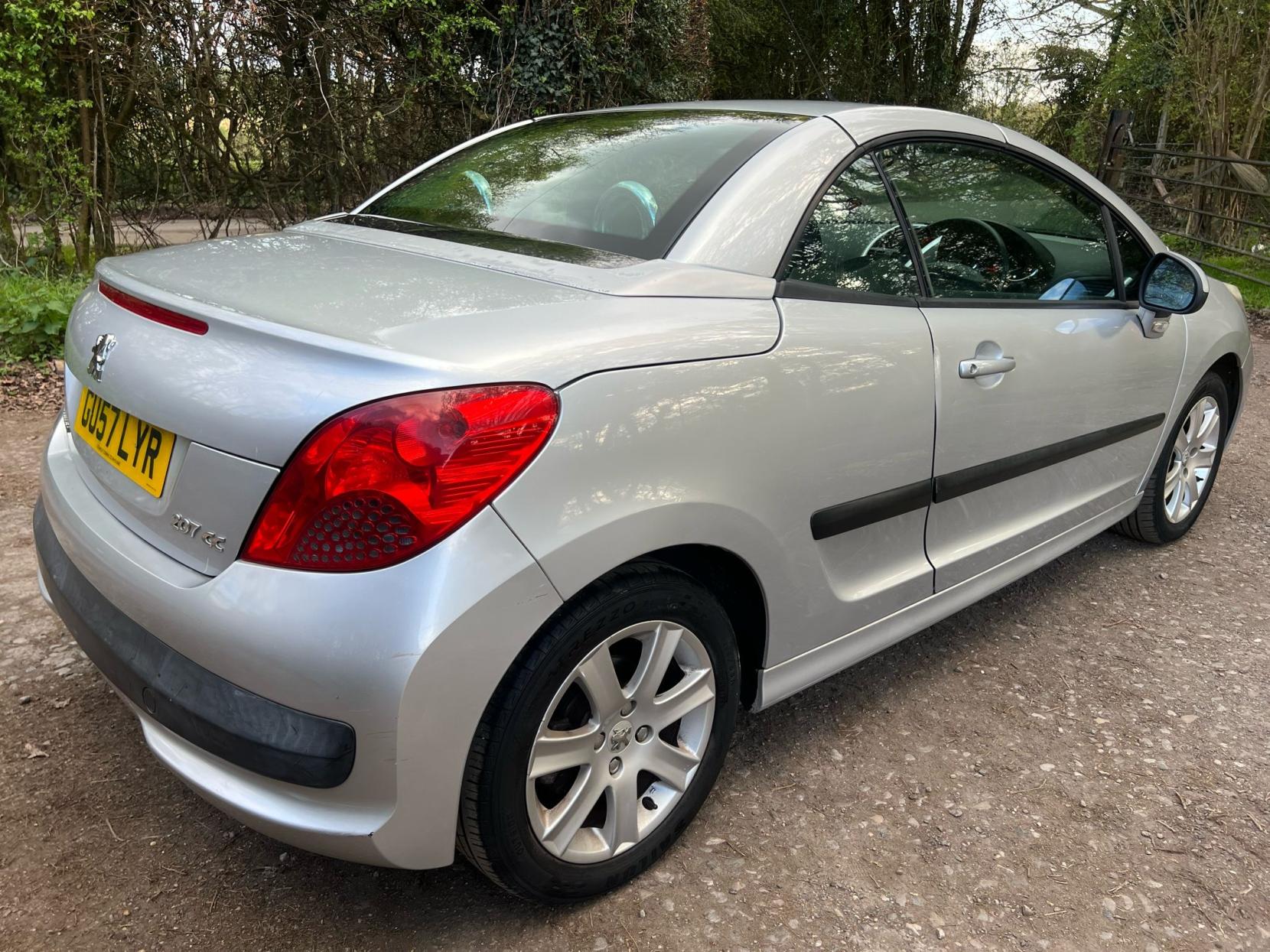 Peugeot 207 CC 1.6 16v Sport Convertible 2dr Petrol Manual (155 g/km, 120 bhp)