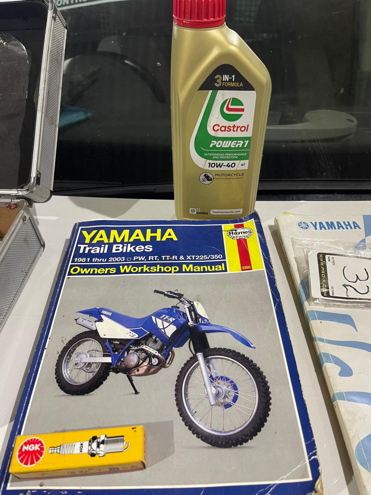 Yamaha TT-R90 90 Petrol Manual (5 bhp)