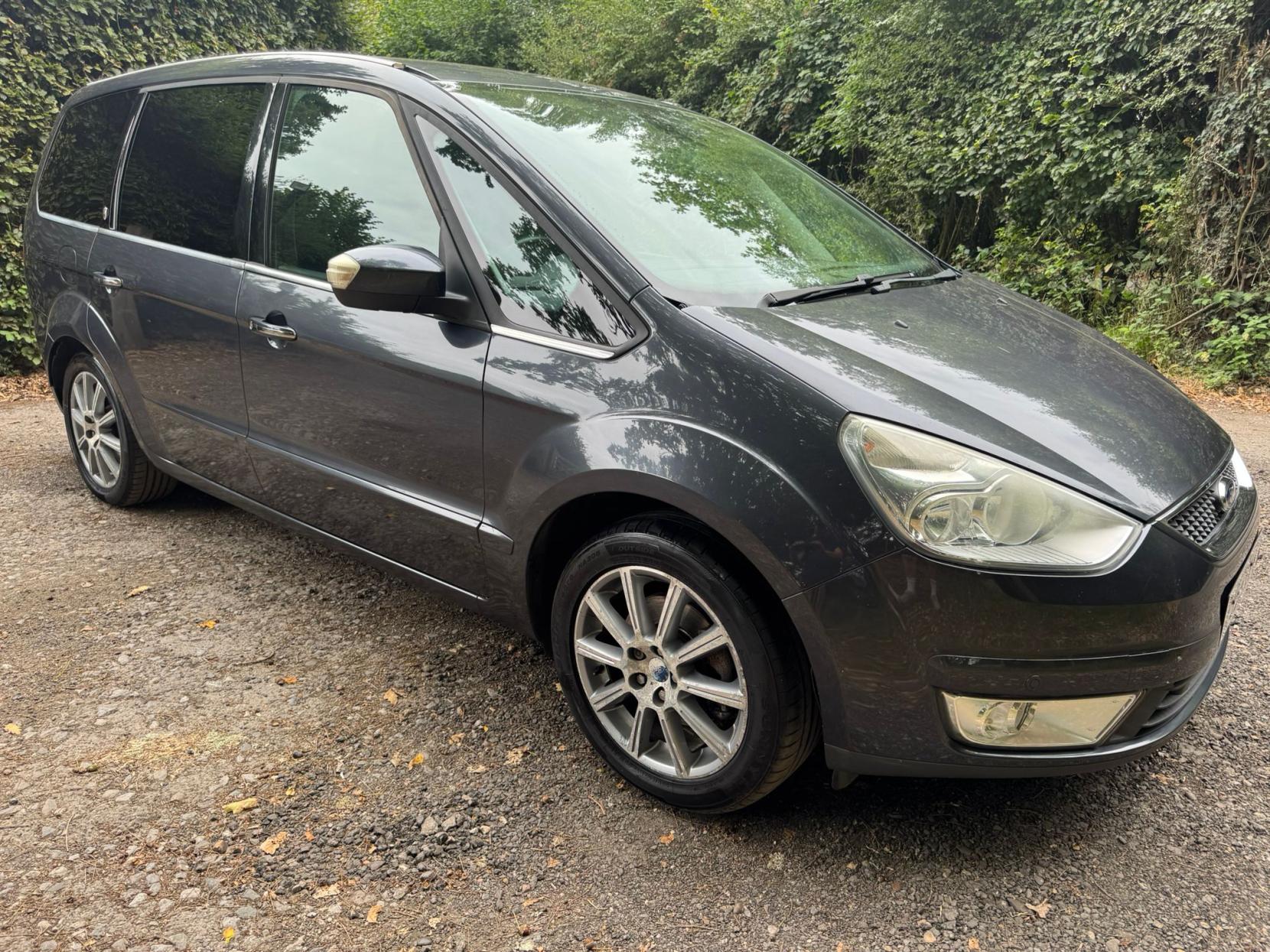 Ford Galaxy 2.0 TDCi Ghia MPV 5dr Diesel Automatic (196 g/km, 138 bhp)