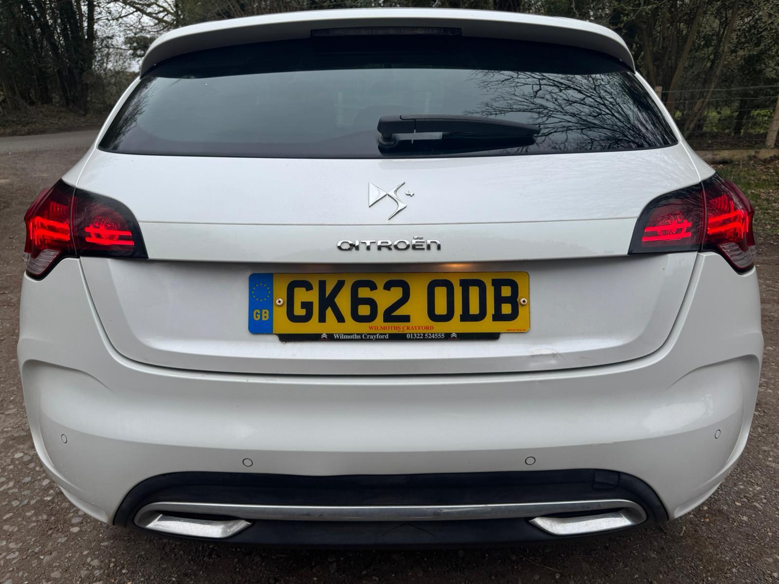 Citroen DS4 1.6 HDi DStyle Hatchback 5dr Diesel Manual Euro 5 (110 ps)