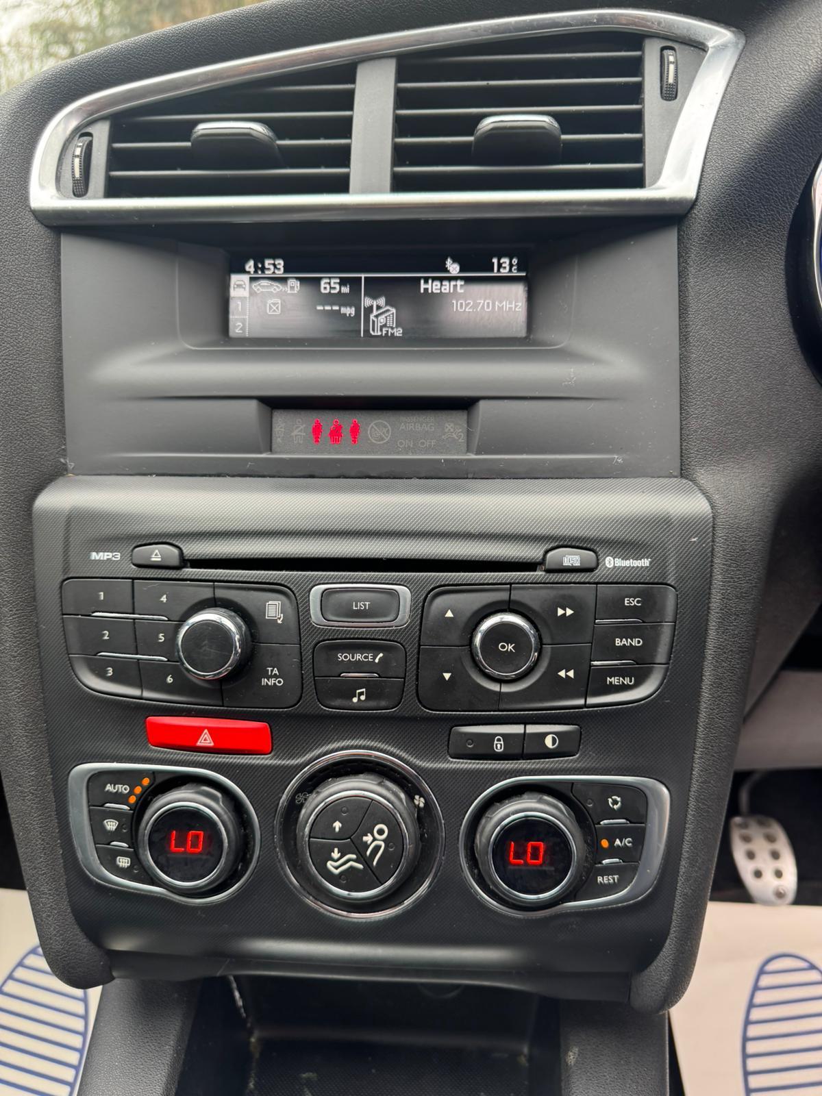 Citroen DS4 1.6 HDi DStyle Hatchback 5dr Diesel Manual Euro 5 (110 ps)