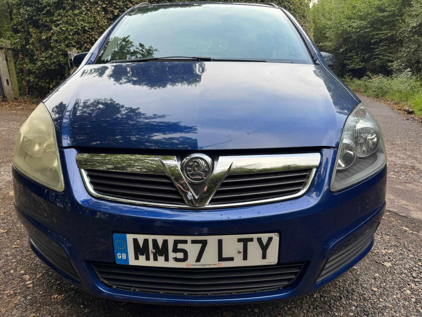 Vauxhall Zafira 1.6 Club MPV 5dr Petrol Manual Euro 4 (105 ps)