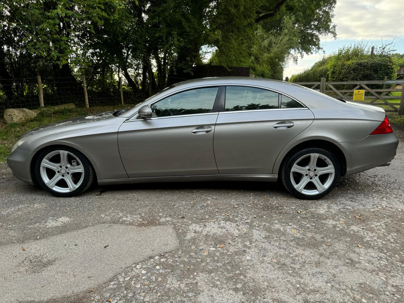 Mercedes-Benz CLS 3.0 CLS320 CDI Coupe 4dr Diesel 7G-Tronic (200 g/km, 221 bhp)