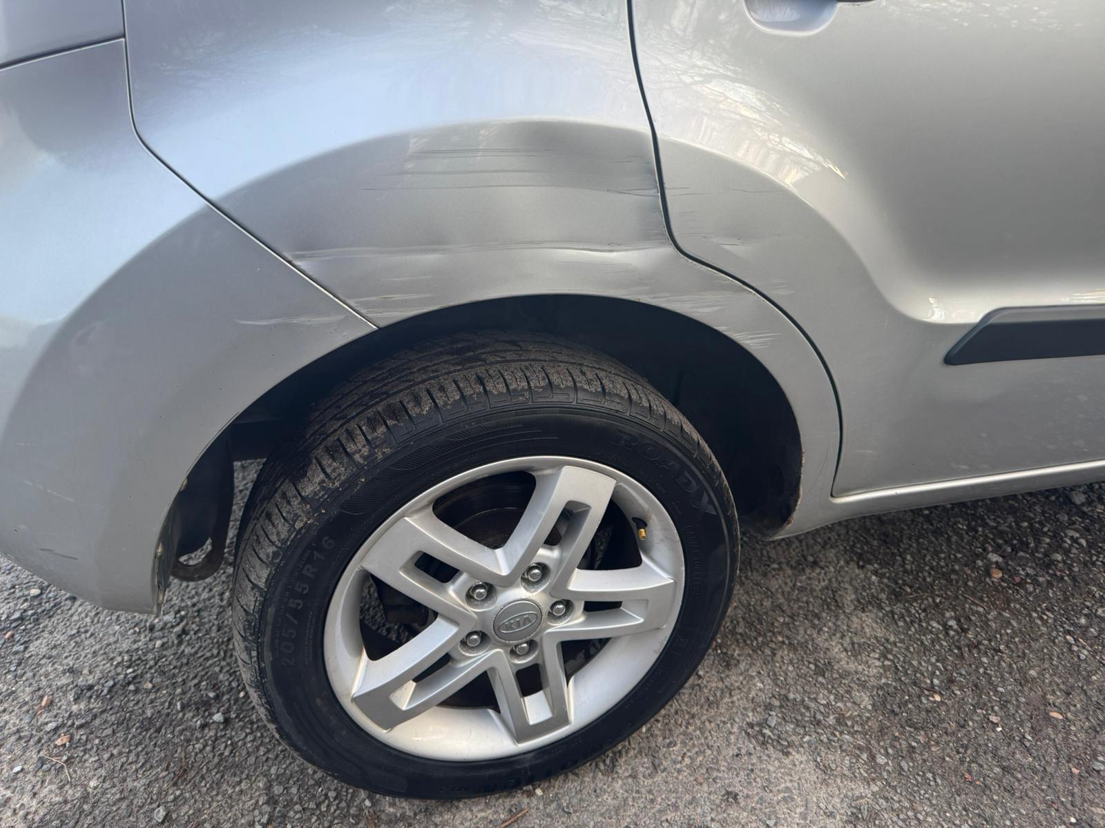 Kia Soul 1.6 CRDi 2 SUV 5dr Diesel Auto Euro 4 (126 bhp)