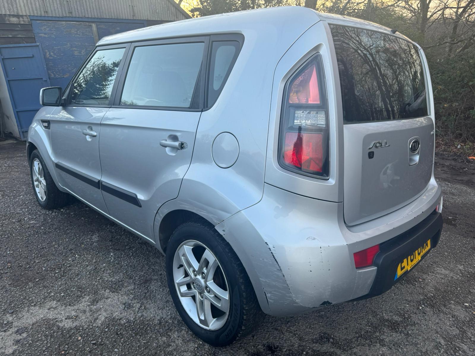 Kia Soul 1.6 CRDi 2 SUV 5dr Diesel Auto Euro 4 (126 bhp)