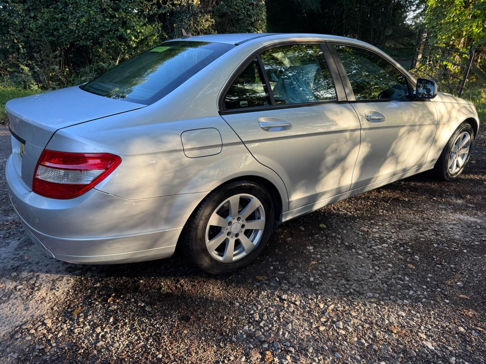 Mercedes-Benz C Class 1.8 C180K SE Saloon 4dr Petrol Auto Euro 4 (156 ps)