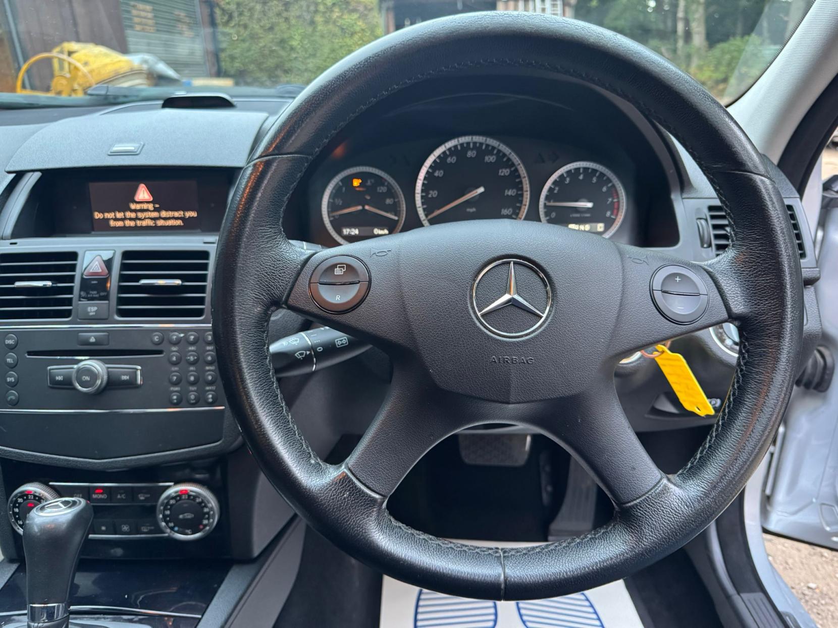 Mercedes-Benz C Class 1.8 C180K SE Saloon 4dr Petrol Auto Euro 4 (156 ps)