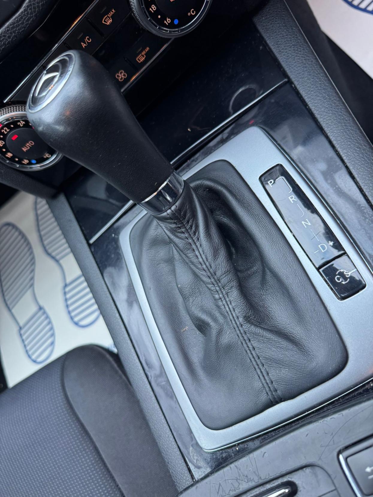 Mercedes-Benz C Class 1.8 C180K SE Saloon 4dr Petrol Auto Euro 4 (156 ps)