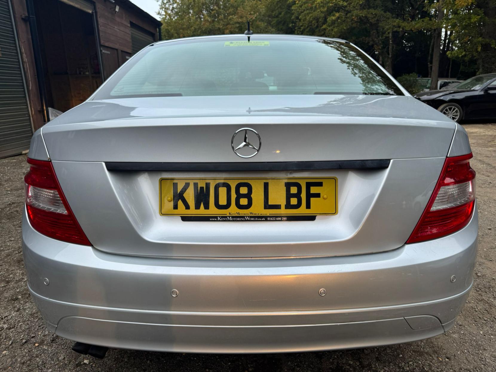 Mercedes-Benz C Class 1.8 C180K SE Saloon 4dr Petrol Auto Euro 4 (156 ps)