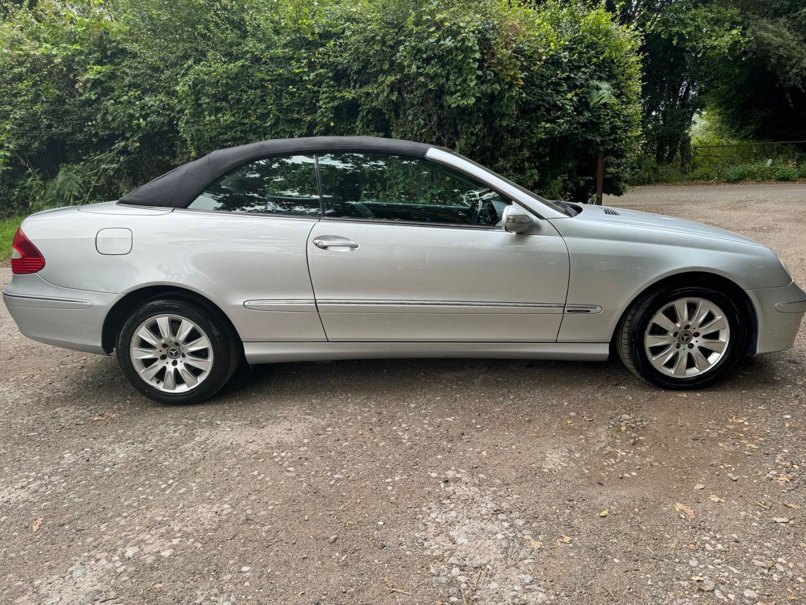 Mercedes-Benz CLK 3.0 CLK280 Elegance Cabriolet 2dr Petrol 7G-Tronic (222 g/km, 231 bhp)