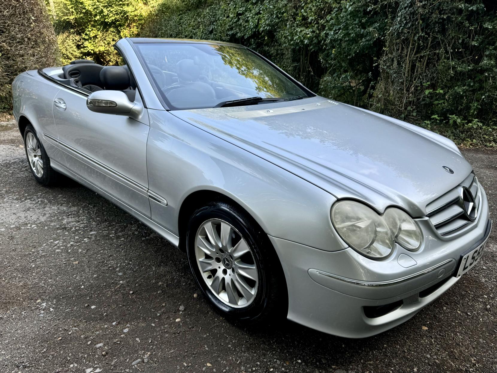 Mercedes-Benz CLK 3.0 CLK280 Elegance Cabriolet 2dr Petrol 7G-Tronic (222 g/km, 231 bhp)