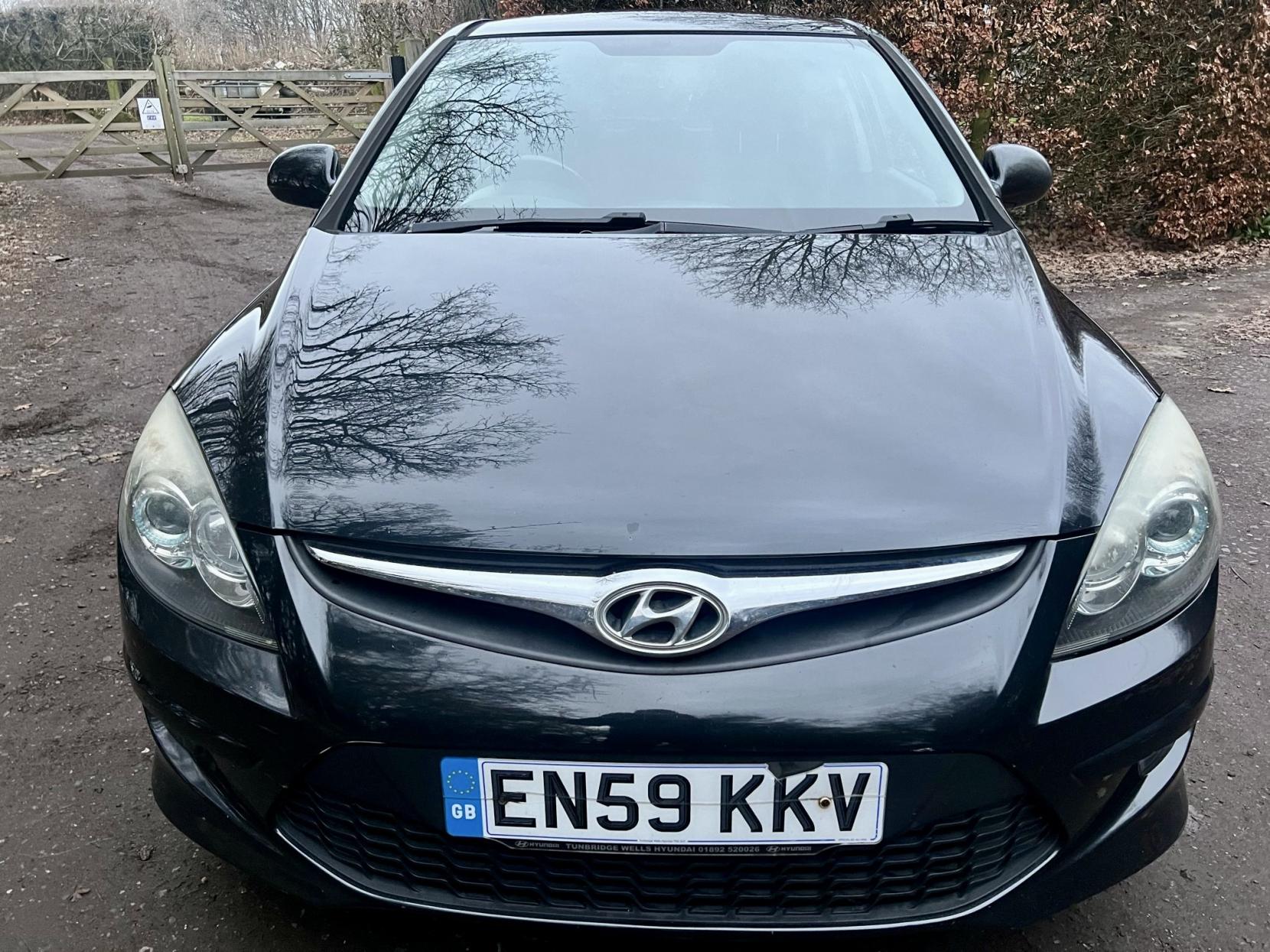 Hyundai i30 1.6 Edition Hatchback 5dr Petrol Manual Euro 4 (124 bhp)