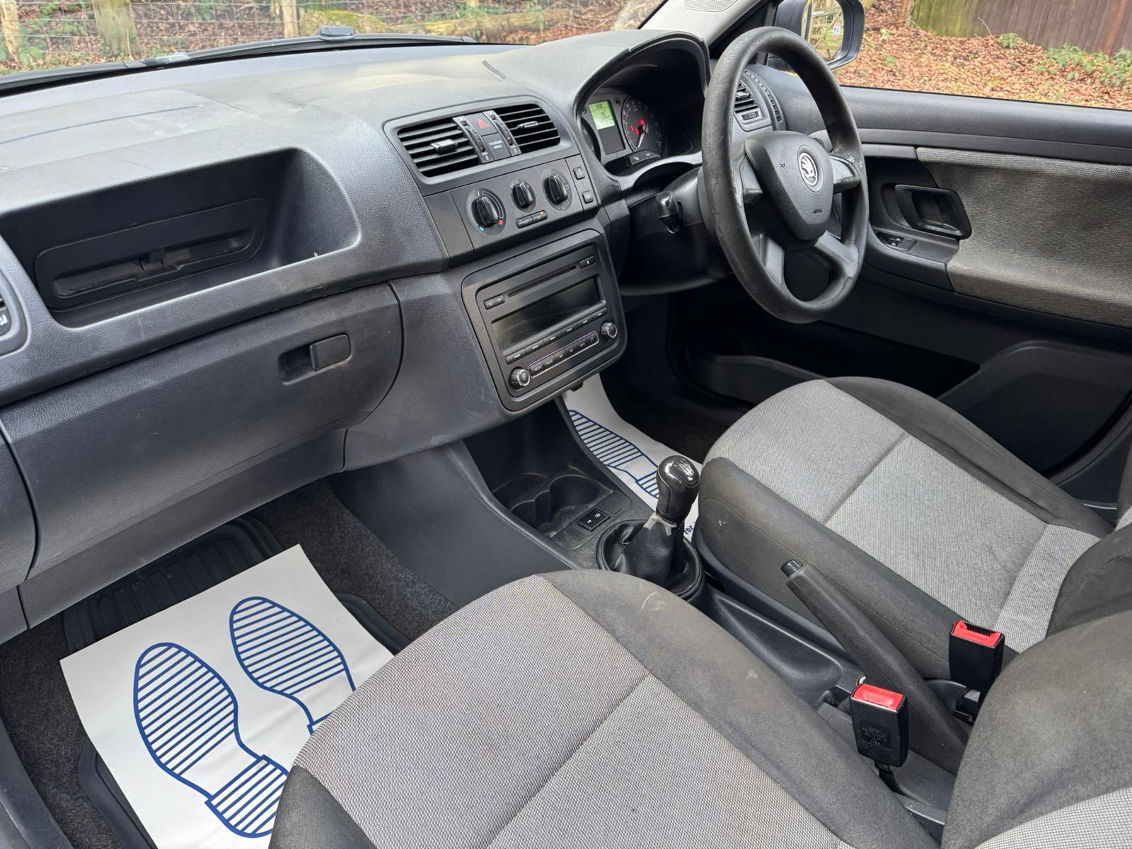 Skoda Fabia 1.2 S Hatchback 5dr Petrol Manual Euro 5 (60 ps)