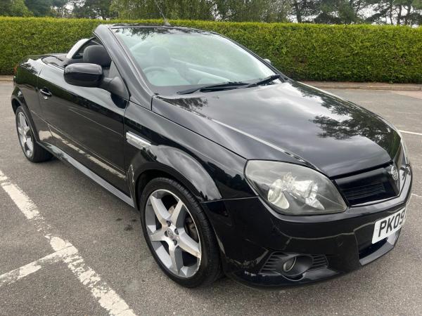 Vauxhall Tigra 1.4i 16v Exclusiv Convertible 2dr Petrol Manual (a/c) (146 g/km, 89 bhp)