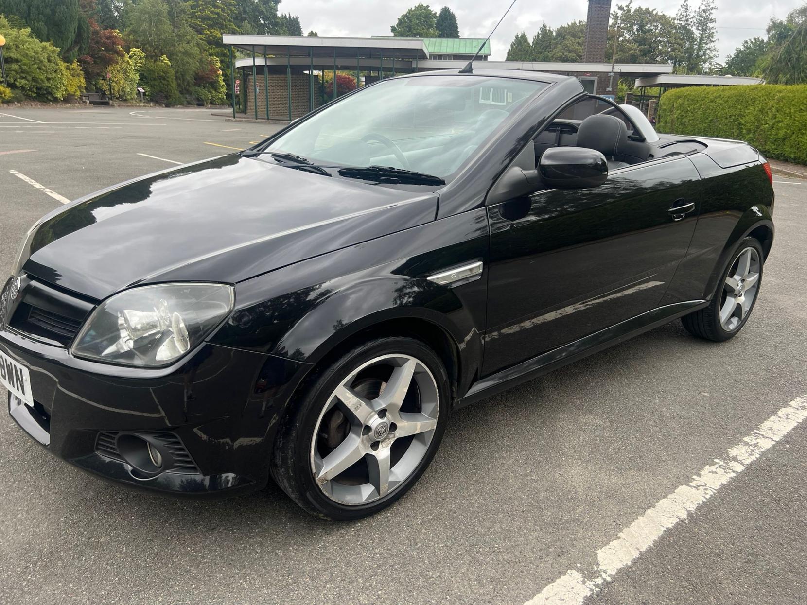 Vauxhall Tigra 1.4i 16v Exclusiv Convertible 2dr Petrol Manual (a/c) (146 g/km, 89 bhp)